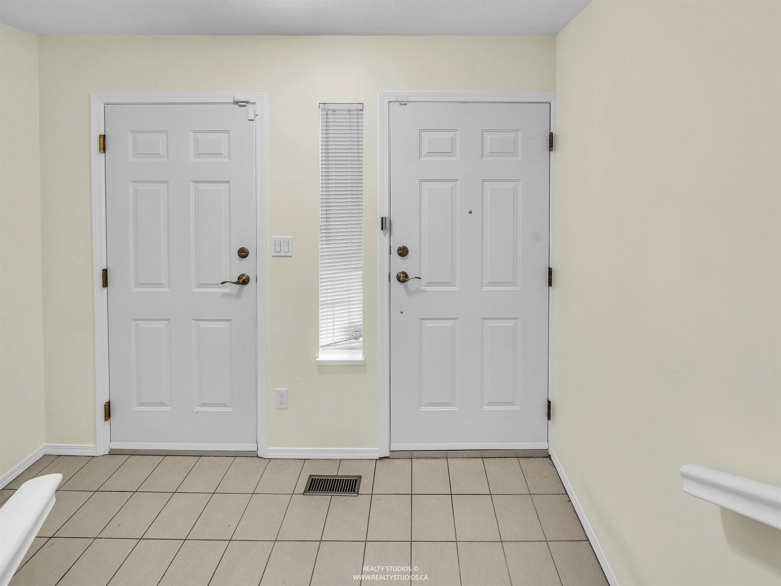 3461 Amberly Place