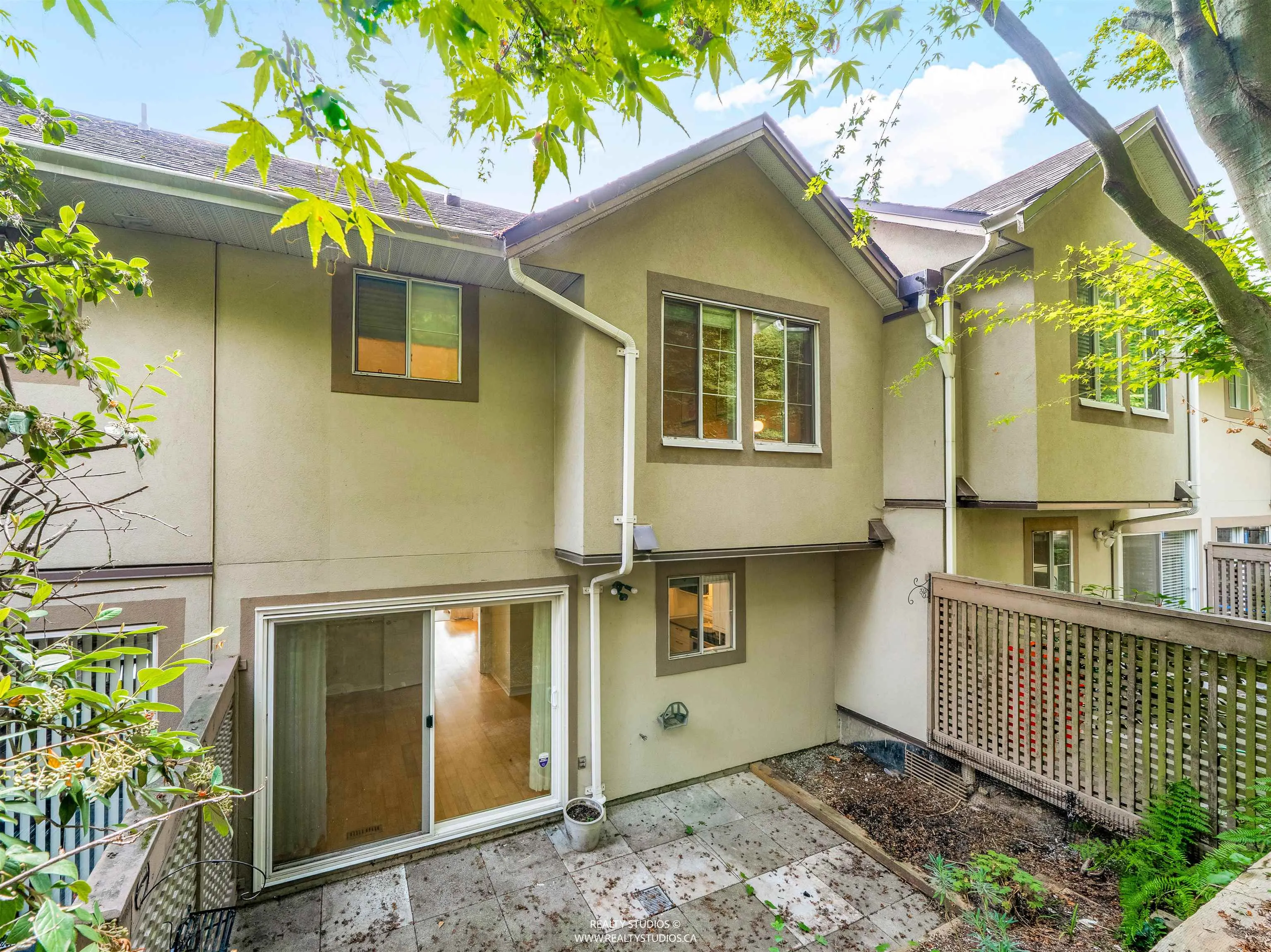 3461 Amberly Place