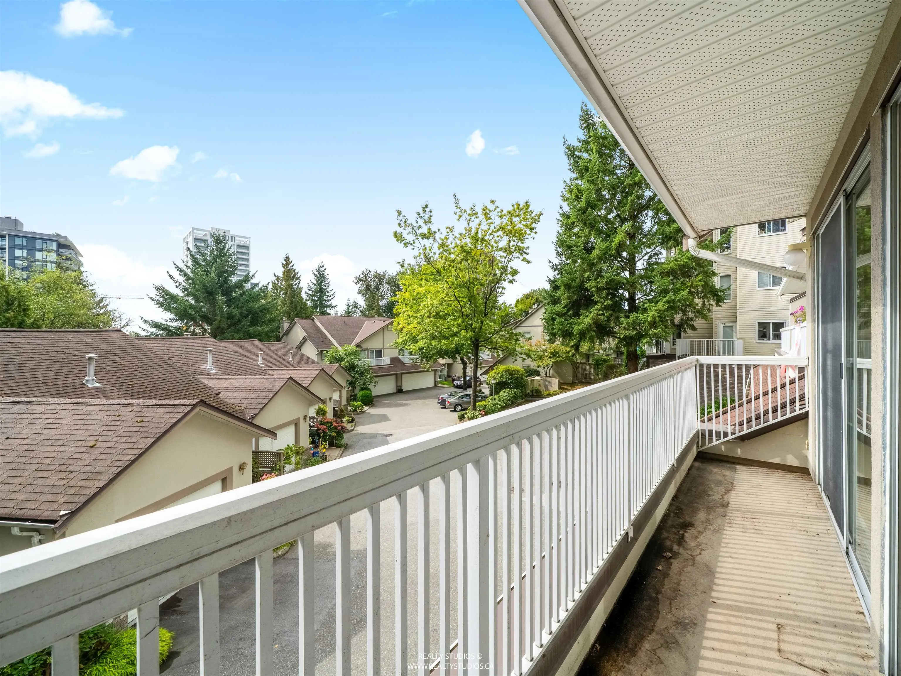 3461 Amberly Place