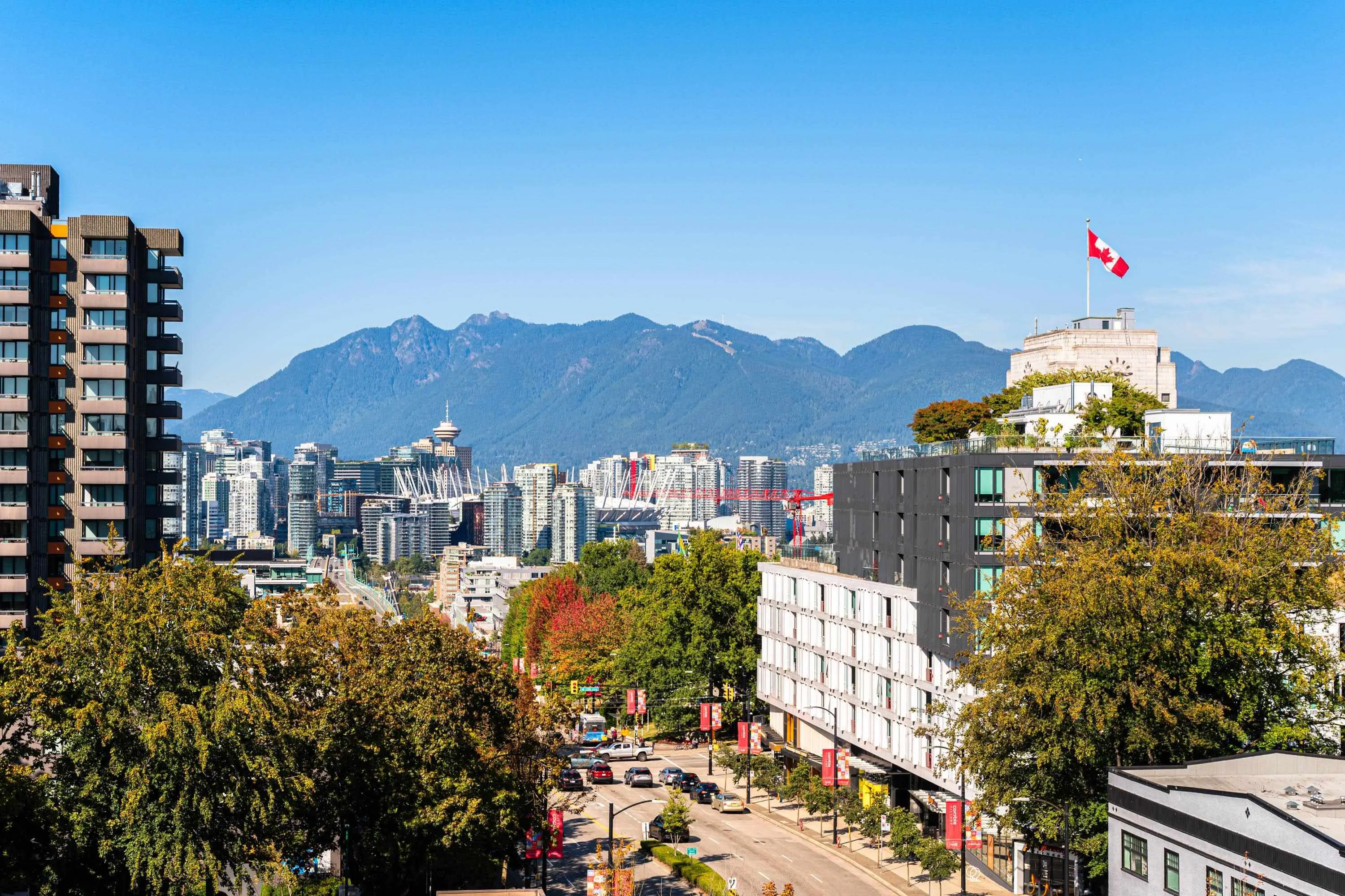 804 518 W 14th Avenue