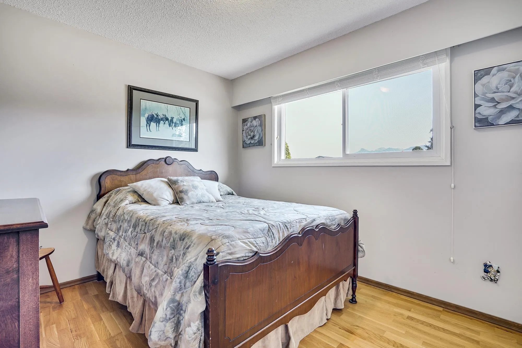 6075 Glengarry Drive