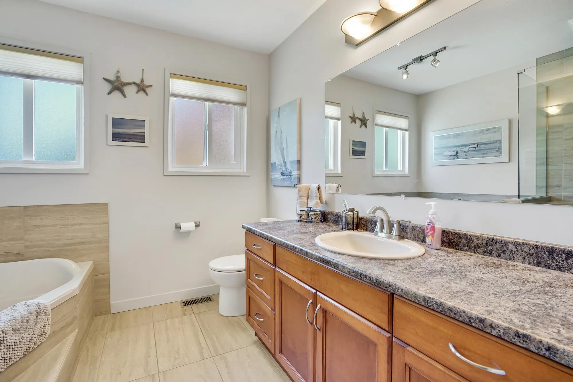 6075 Glengarry Drive