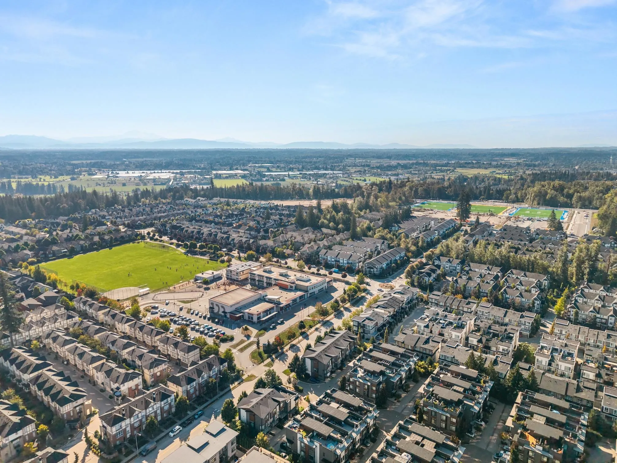 B512 20838 78b Avenue