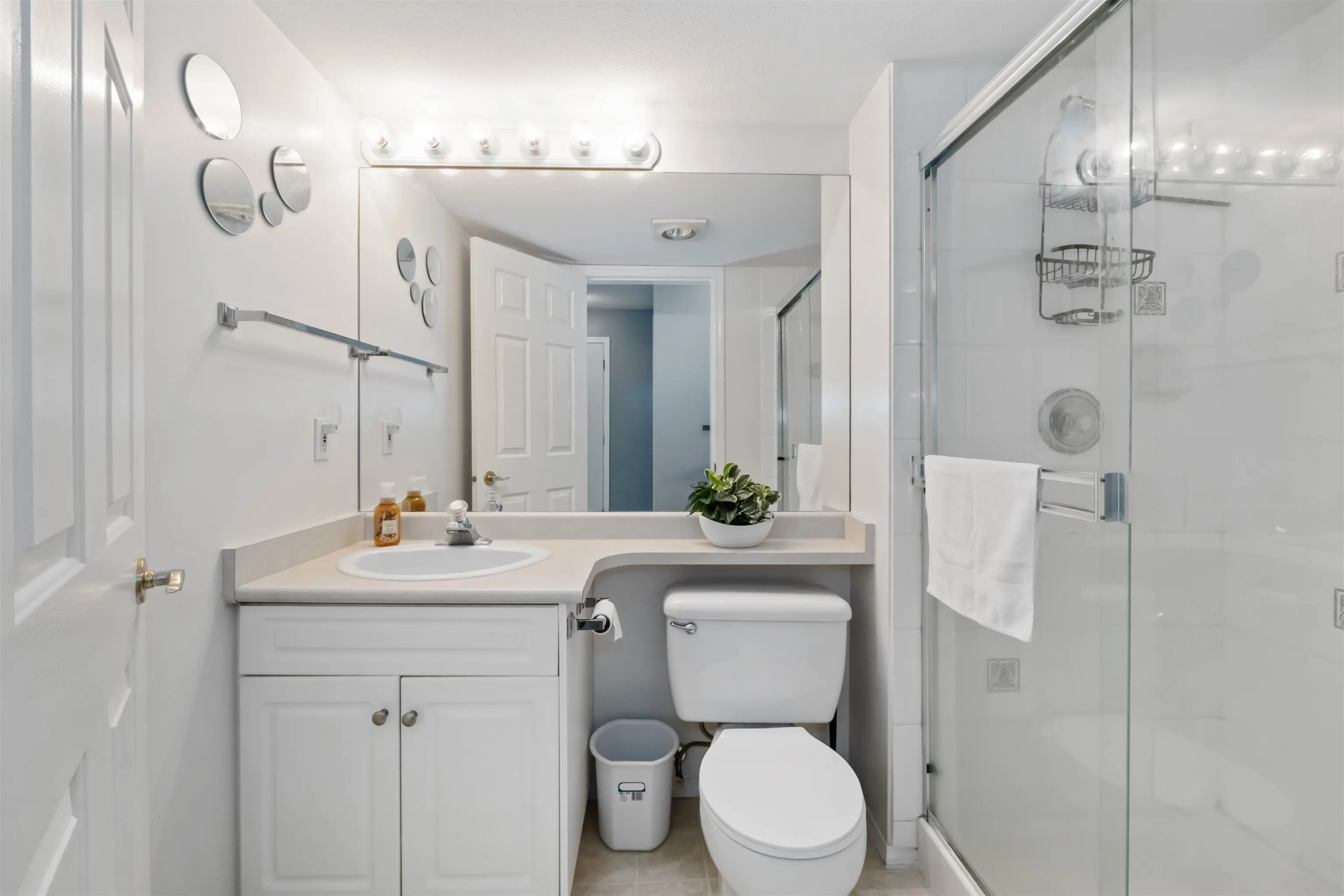113 3176 Gladwin Road