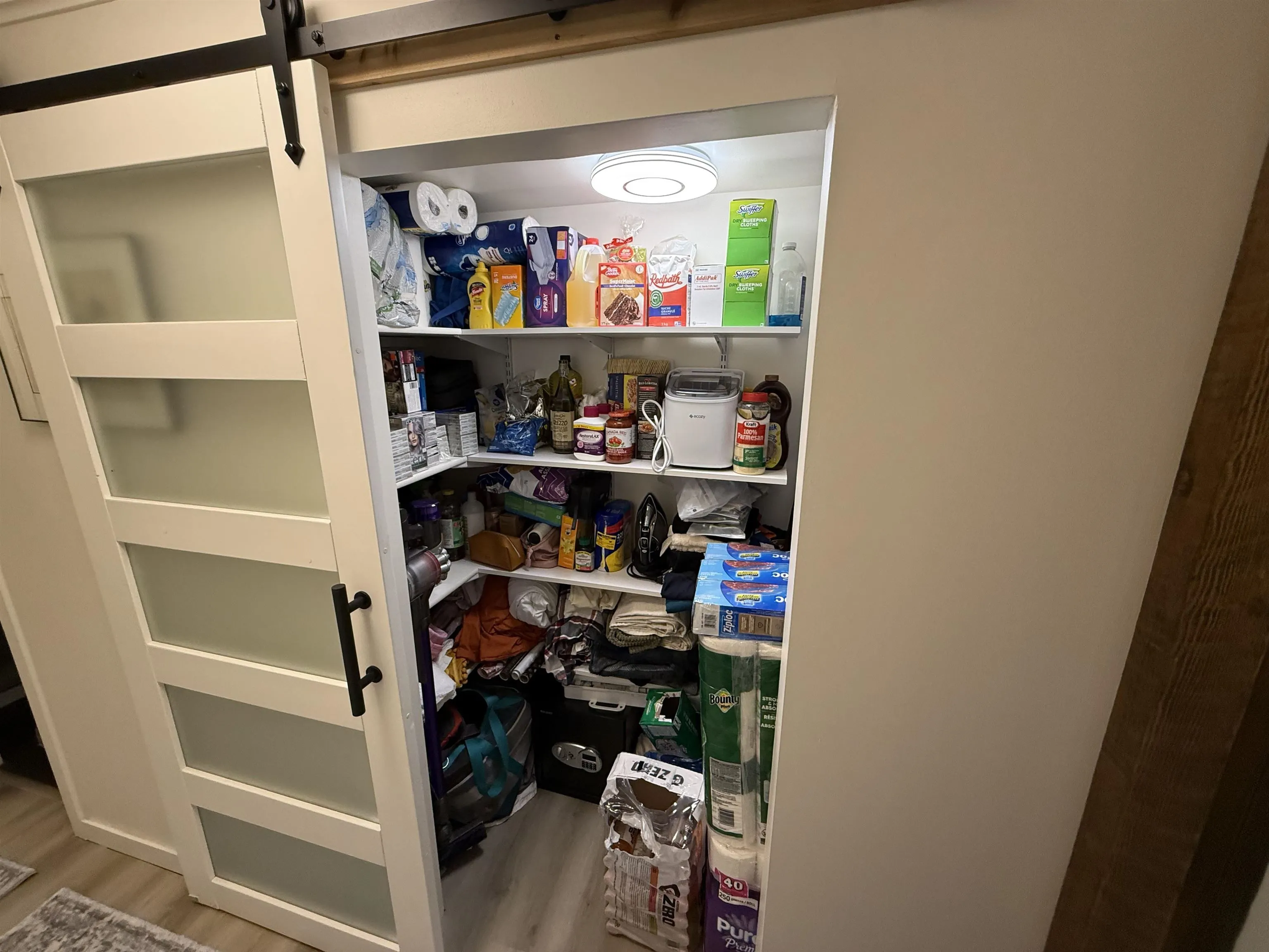 401 1350 Vidal Street