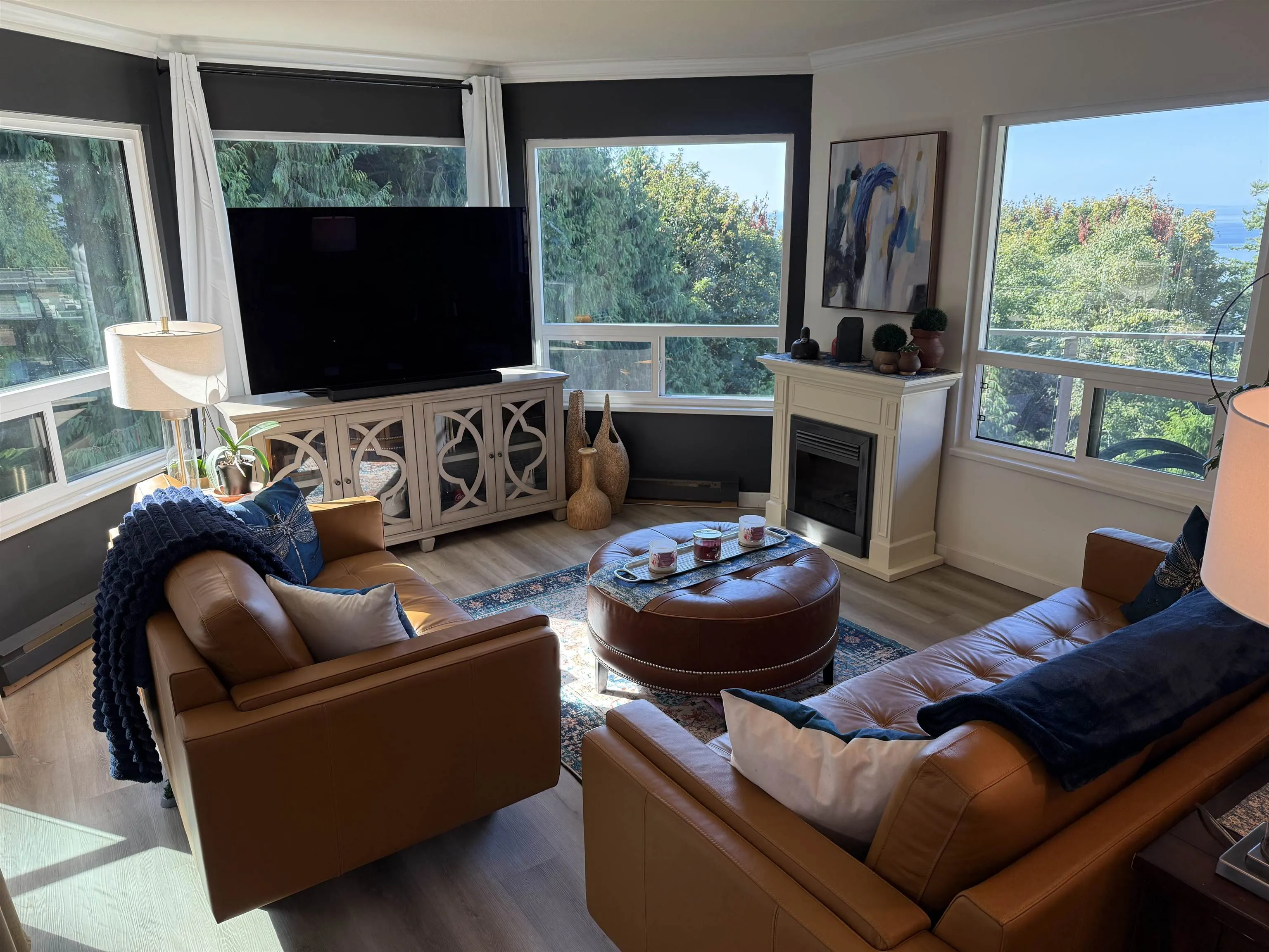 401 1350 Vidal Street