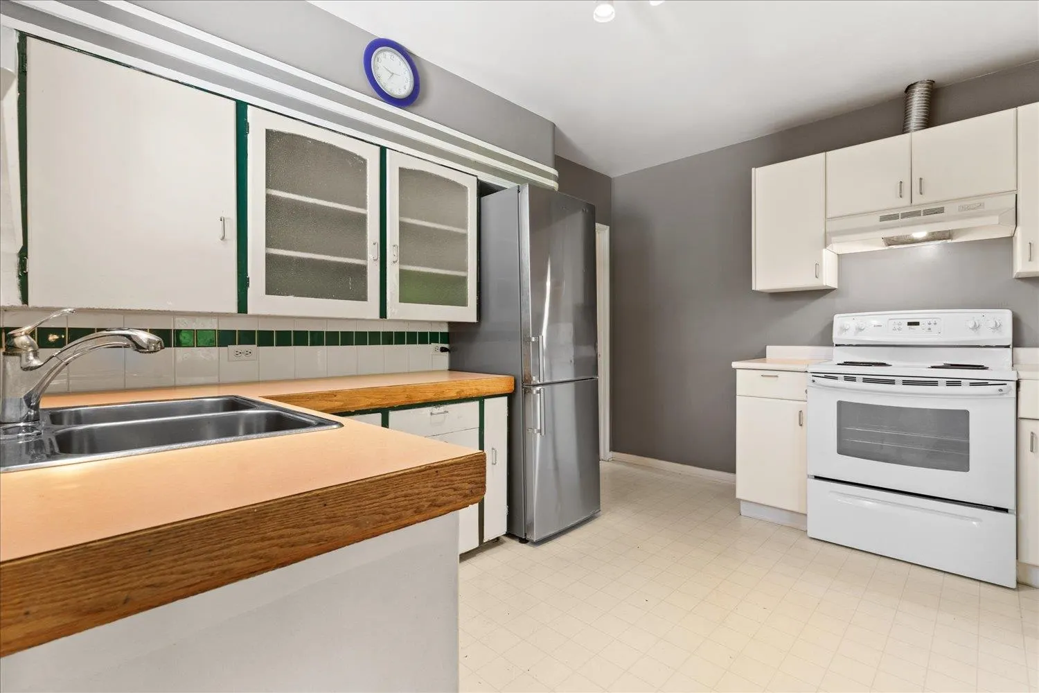 9679 Epp Drive
