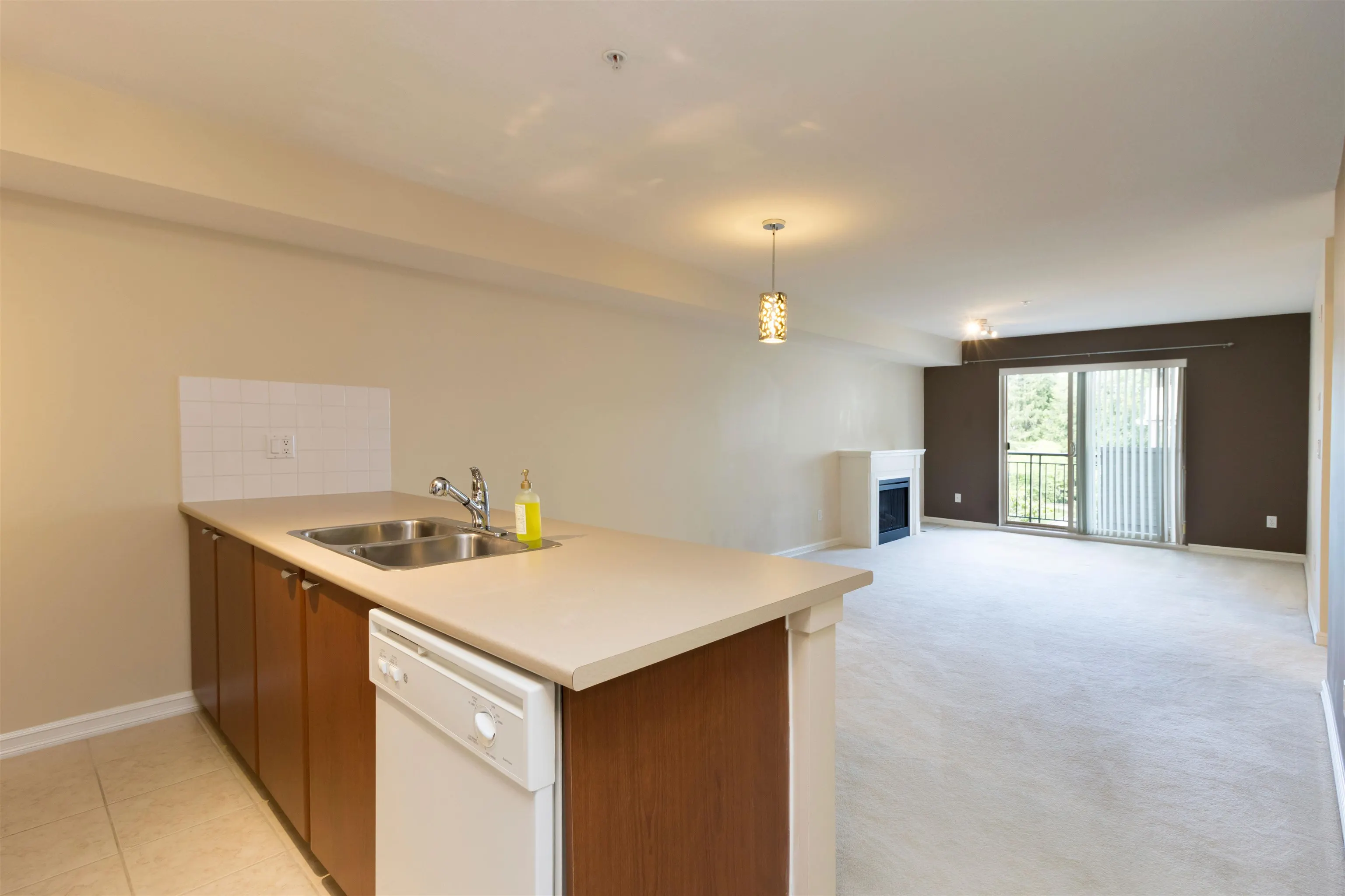 311 10088 148 Street