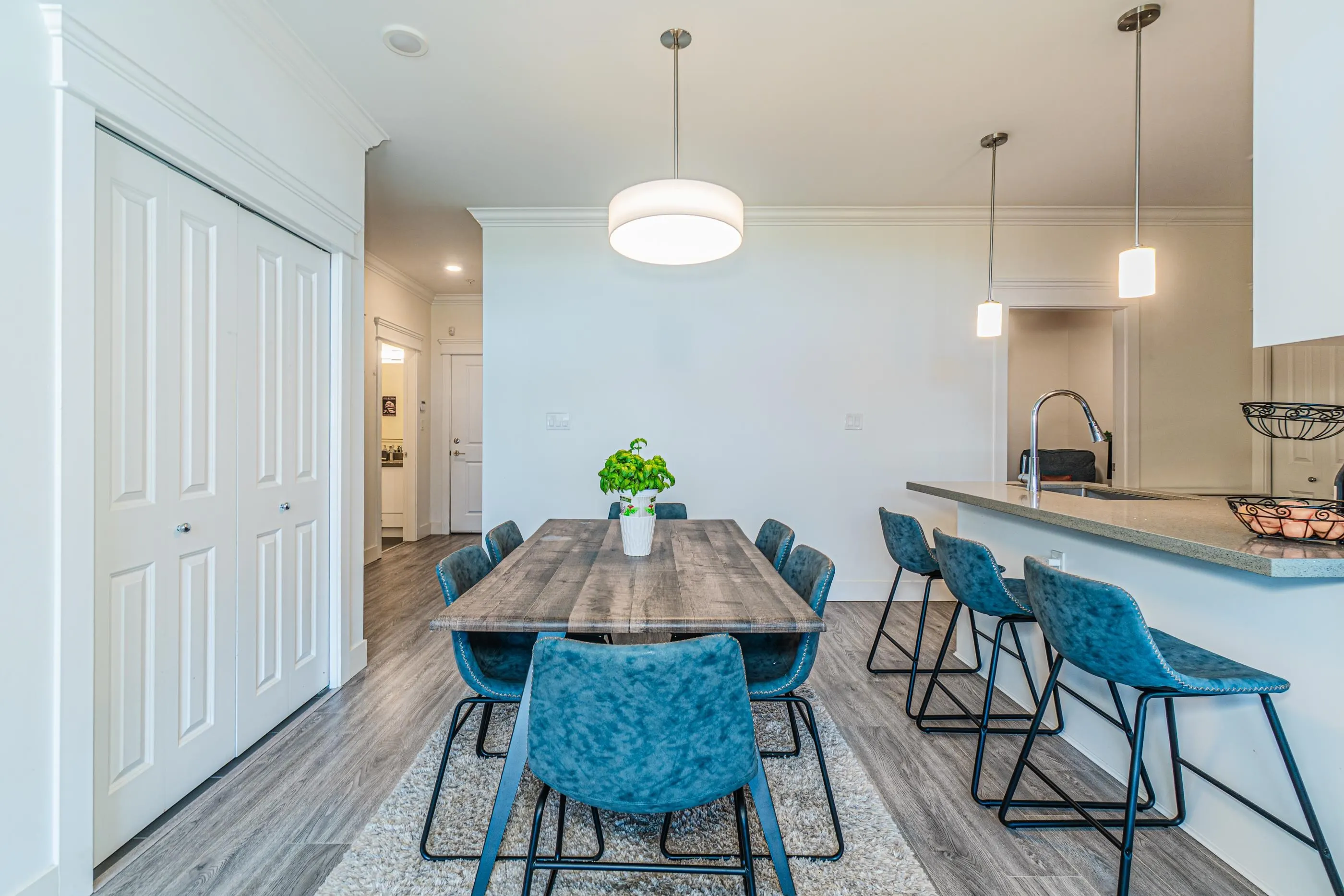 404 2389 Hawthorne Avenue