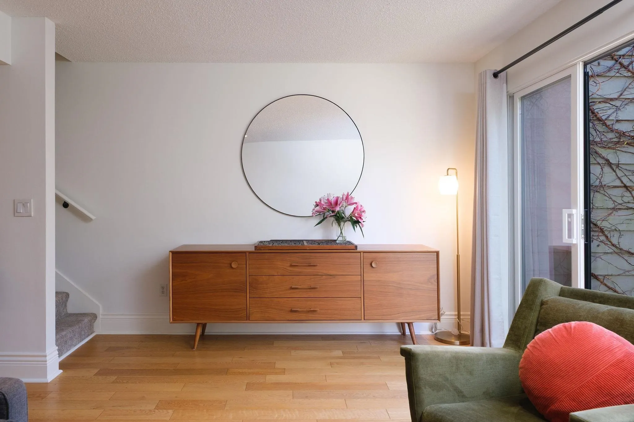 36 1910 Cedar Village Crescent
