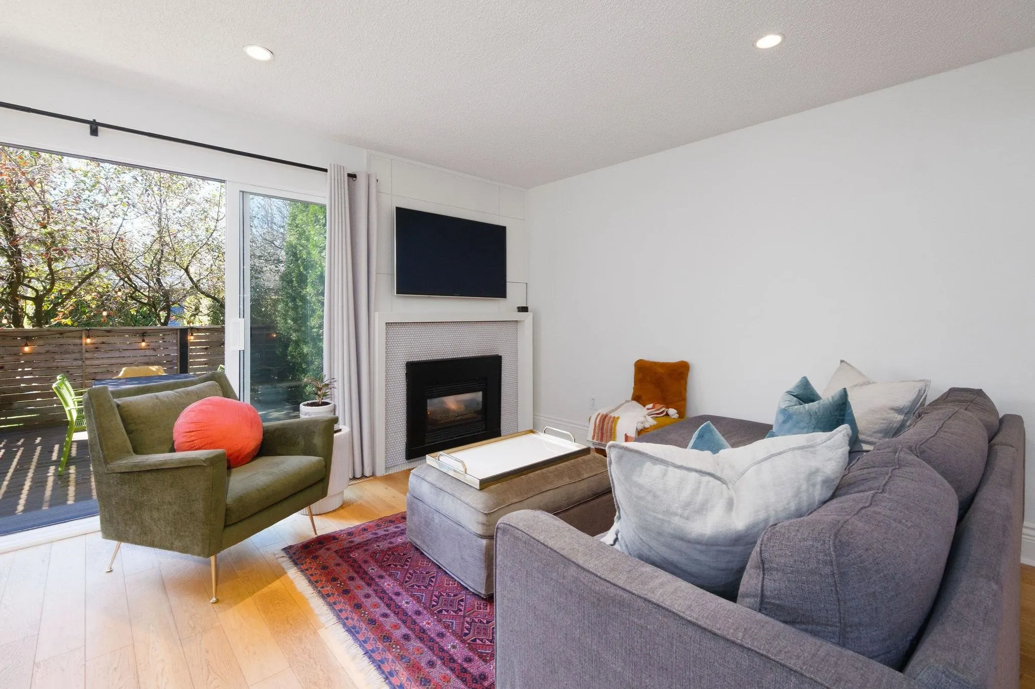 36 1910 Cedar Village Crescent