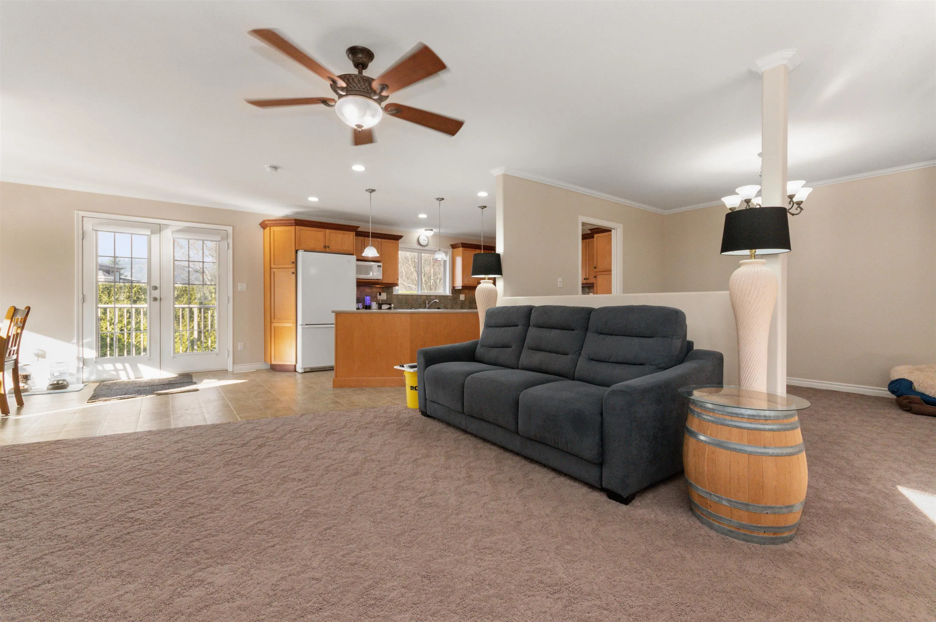 16 7330 Elm Road