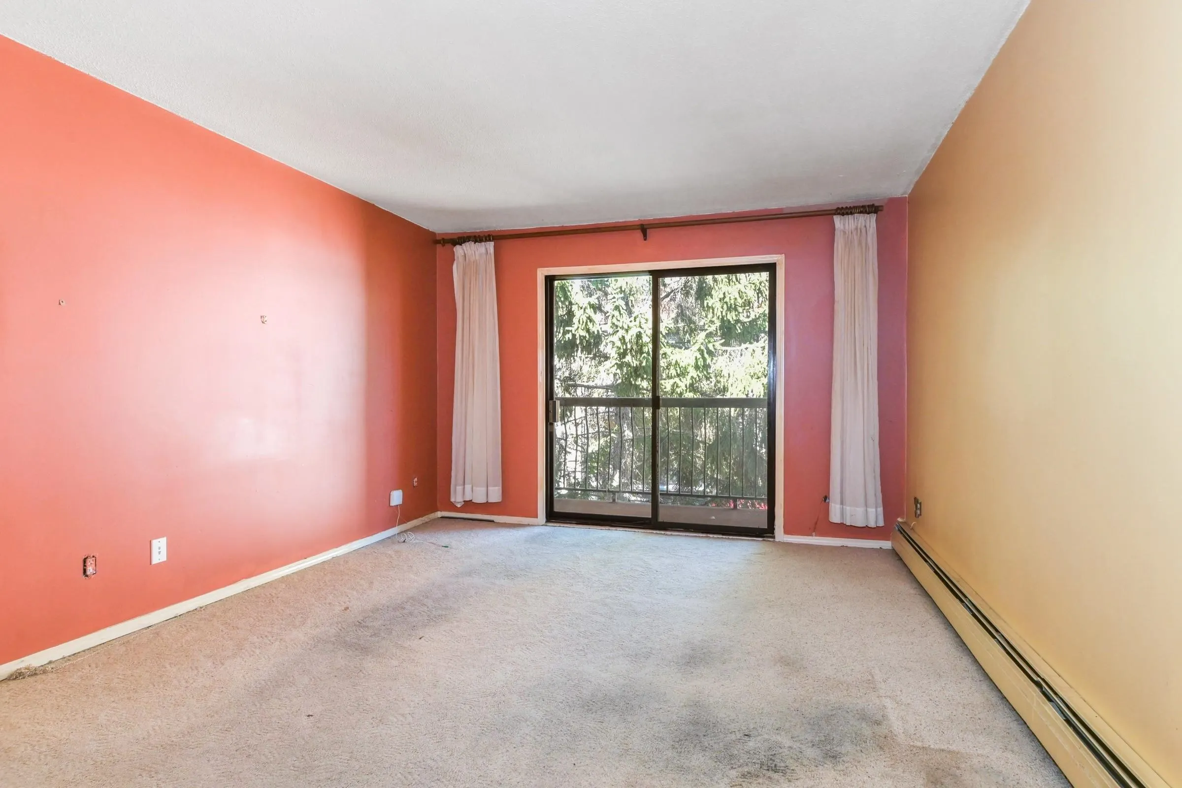 302 1442 Blackwood Street