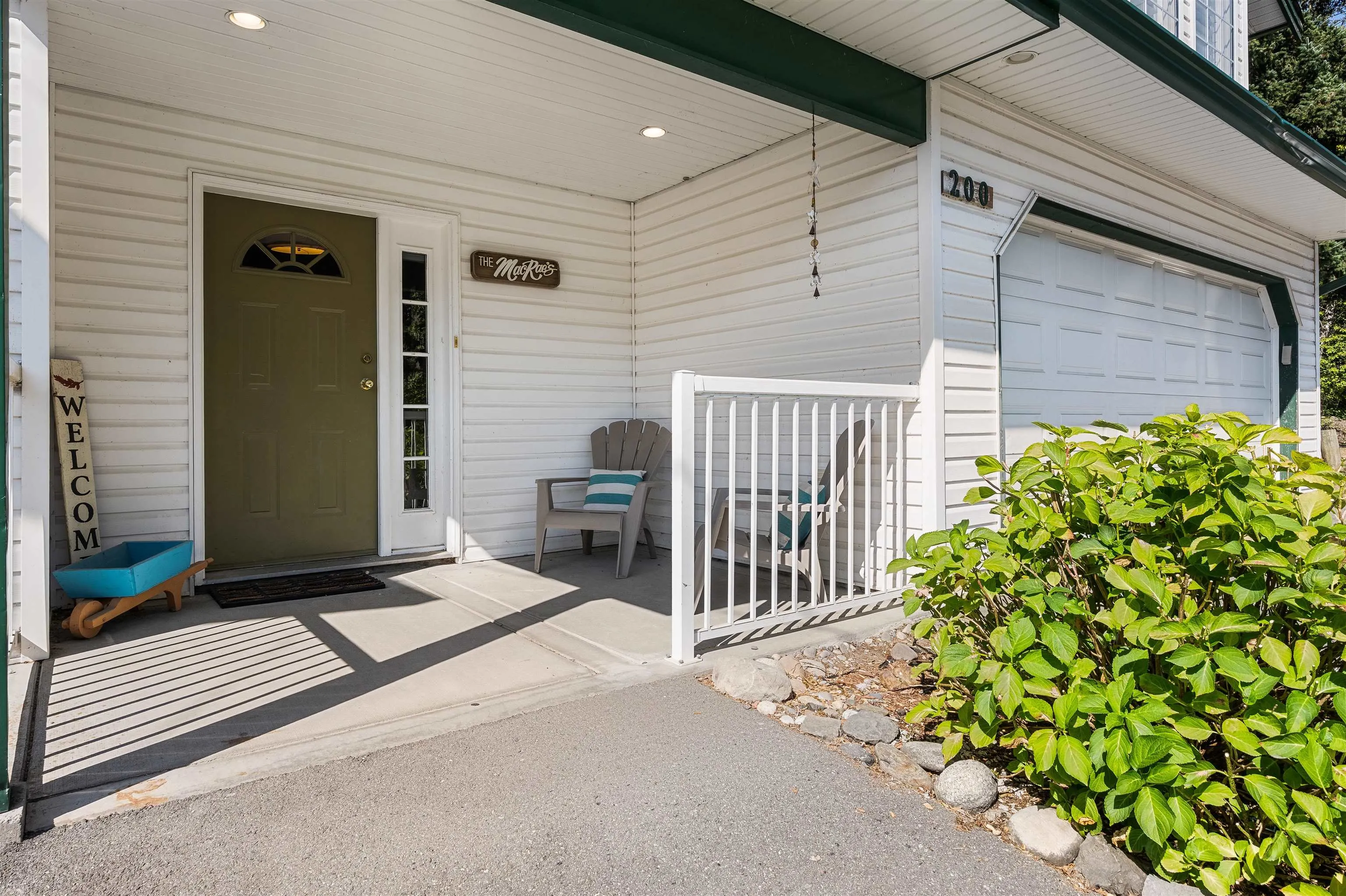 200 Lakeshore Drive