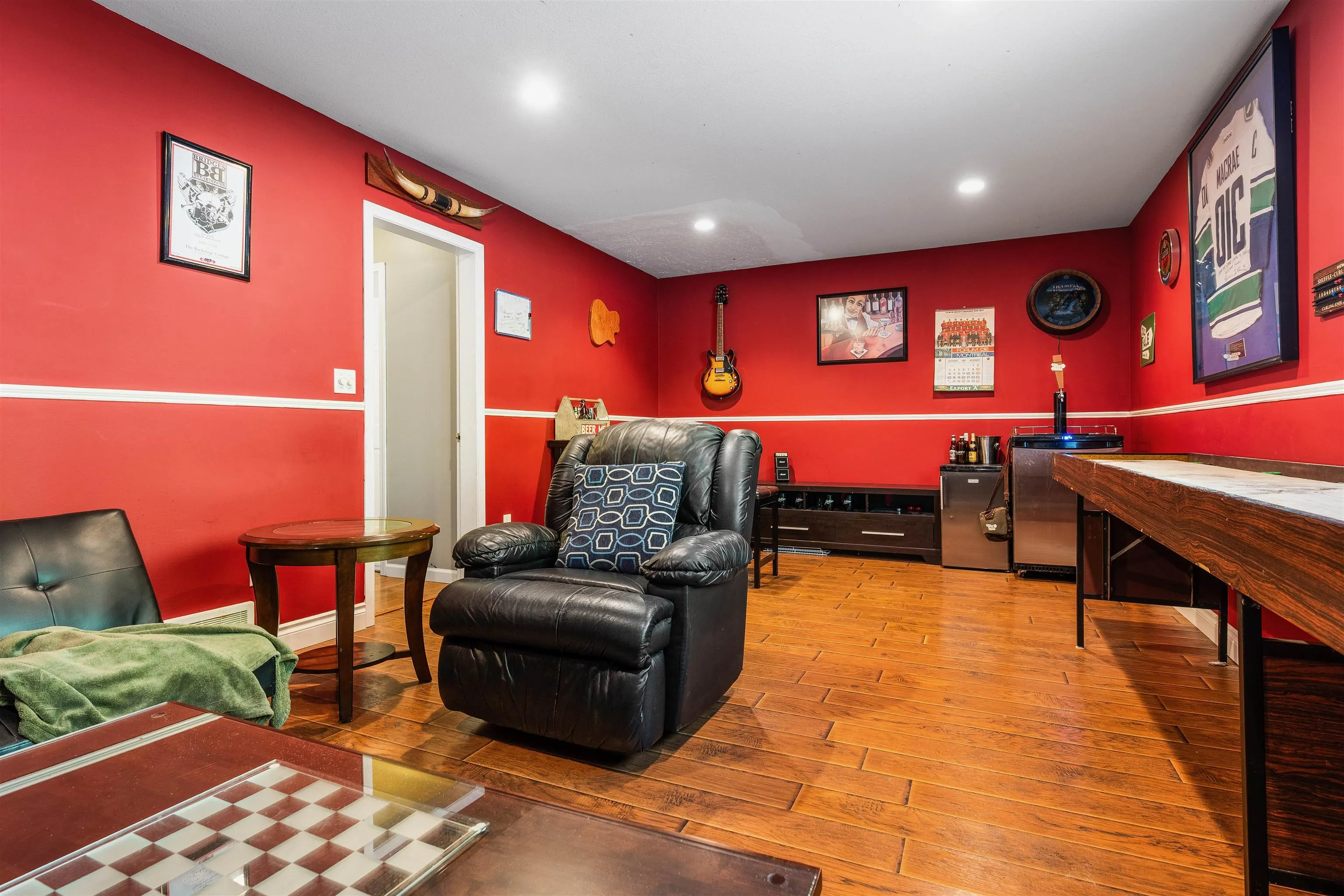 200 Lakeshore Drive