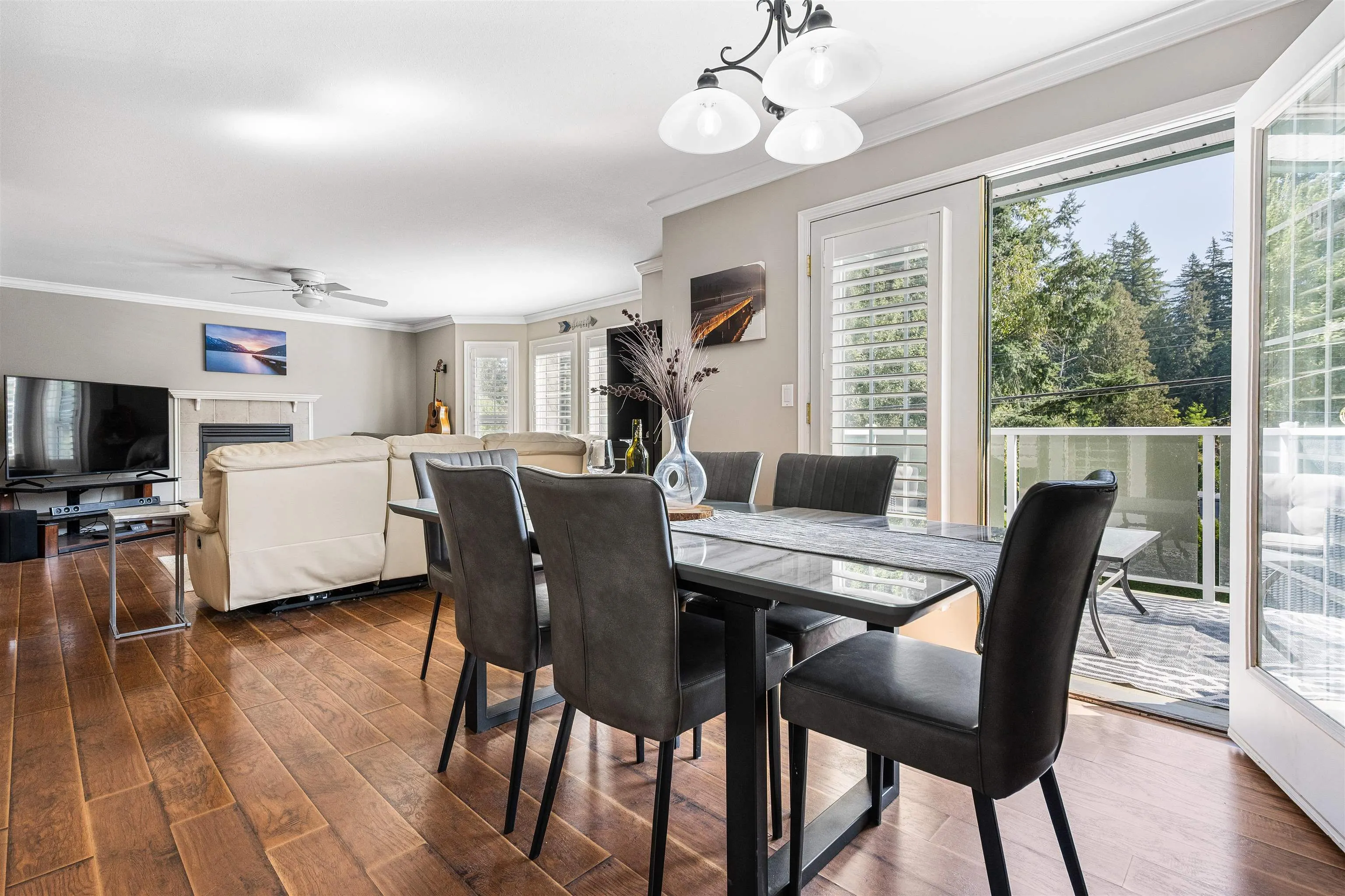 200 Lakeshore Drive