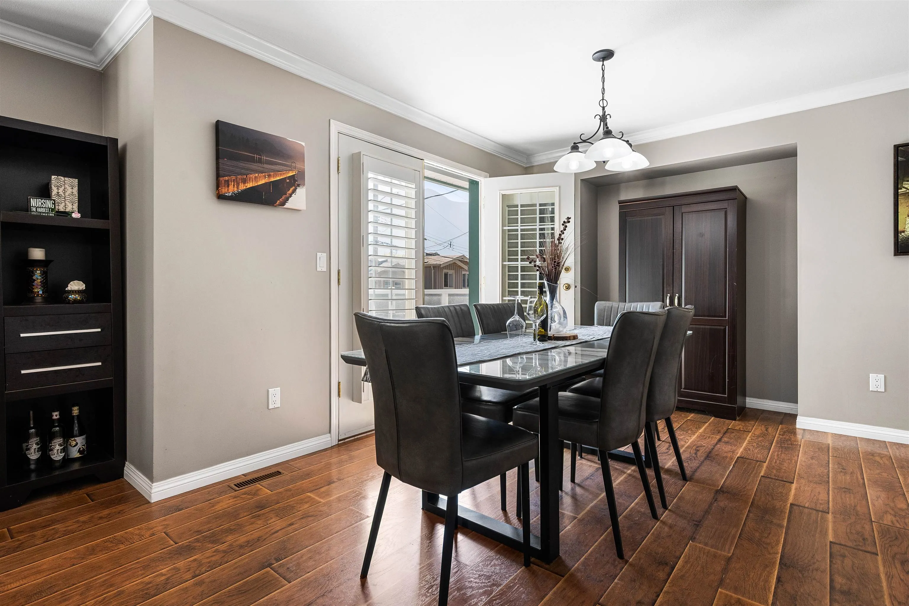 200 Lakeshore Drive