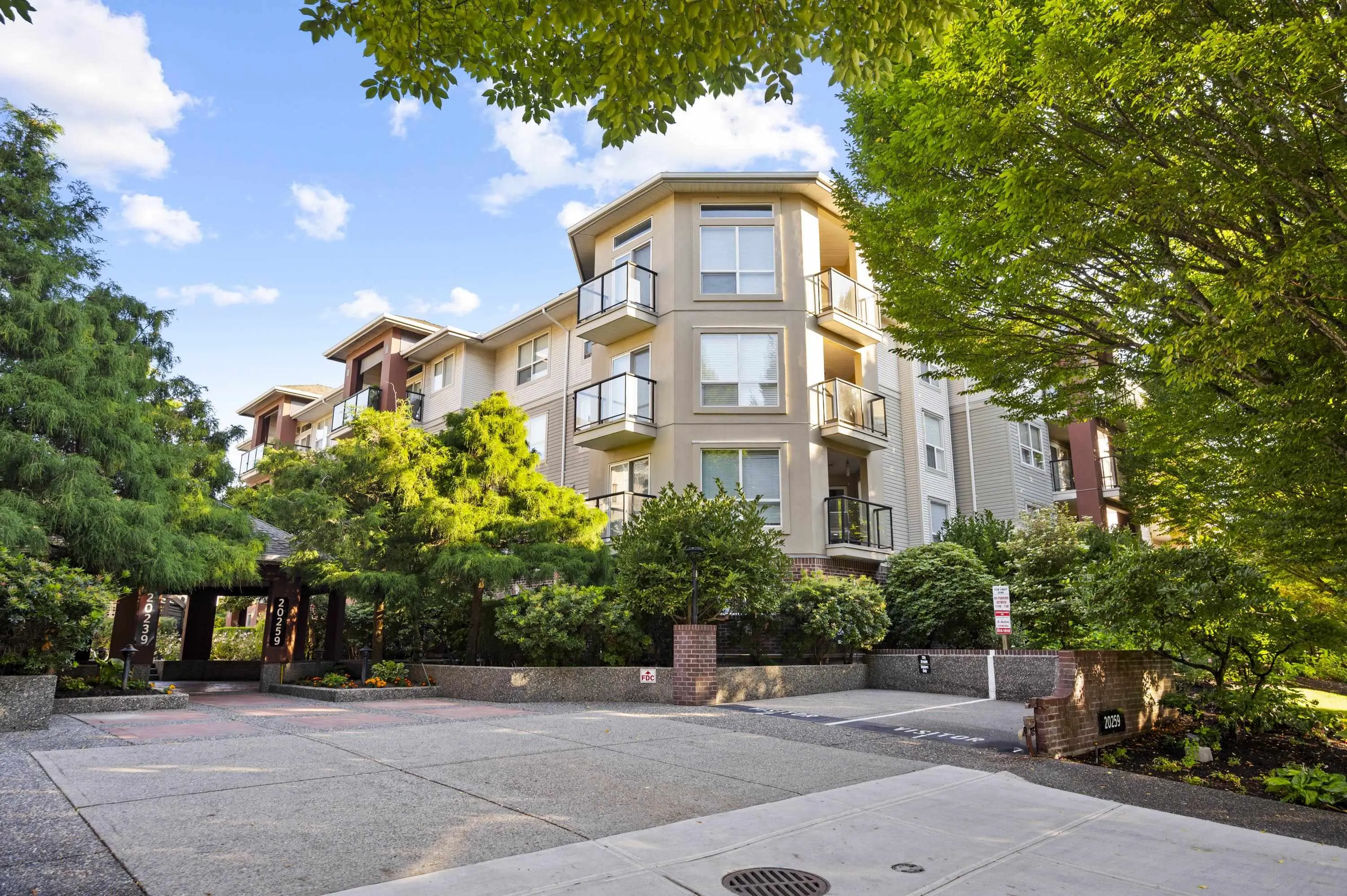 217 20259 Michaud Crescent