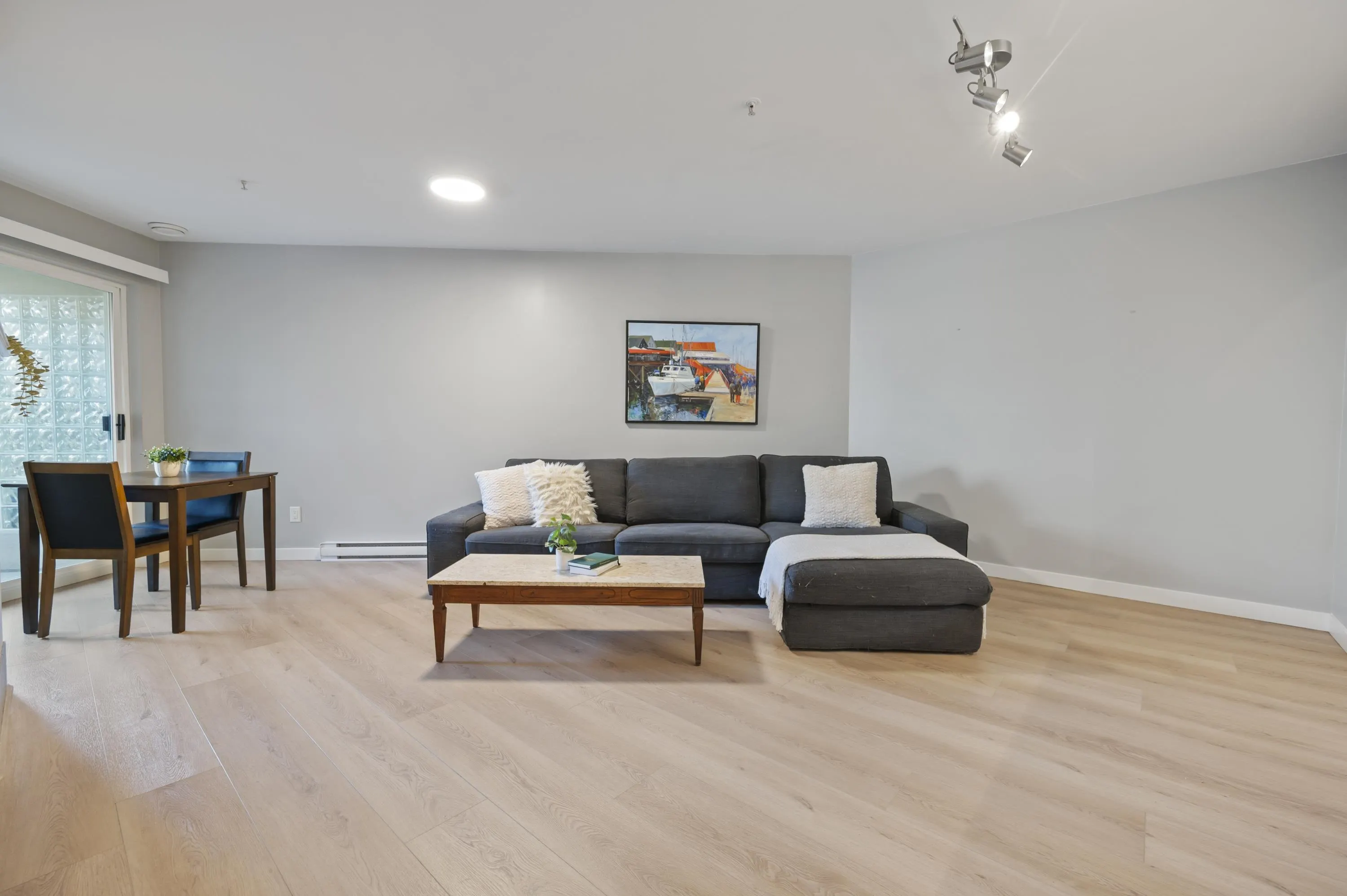 217 20259 Michaud Crescent