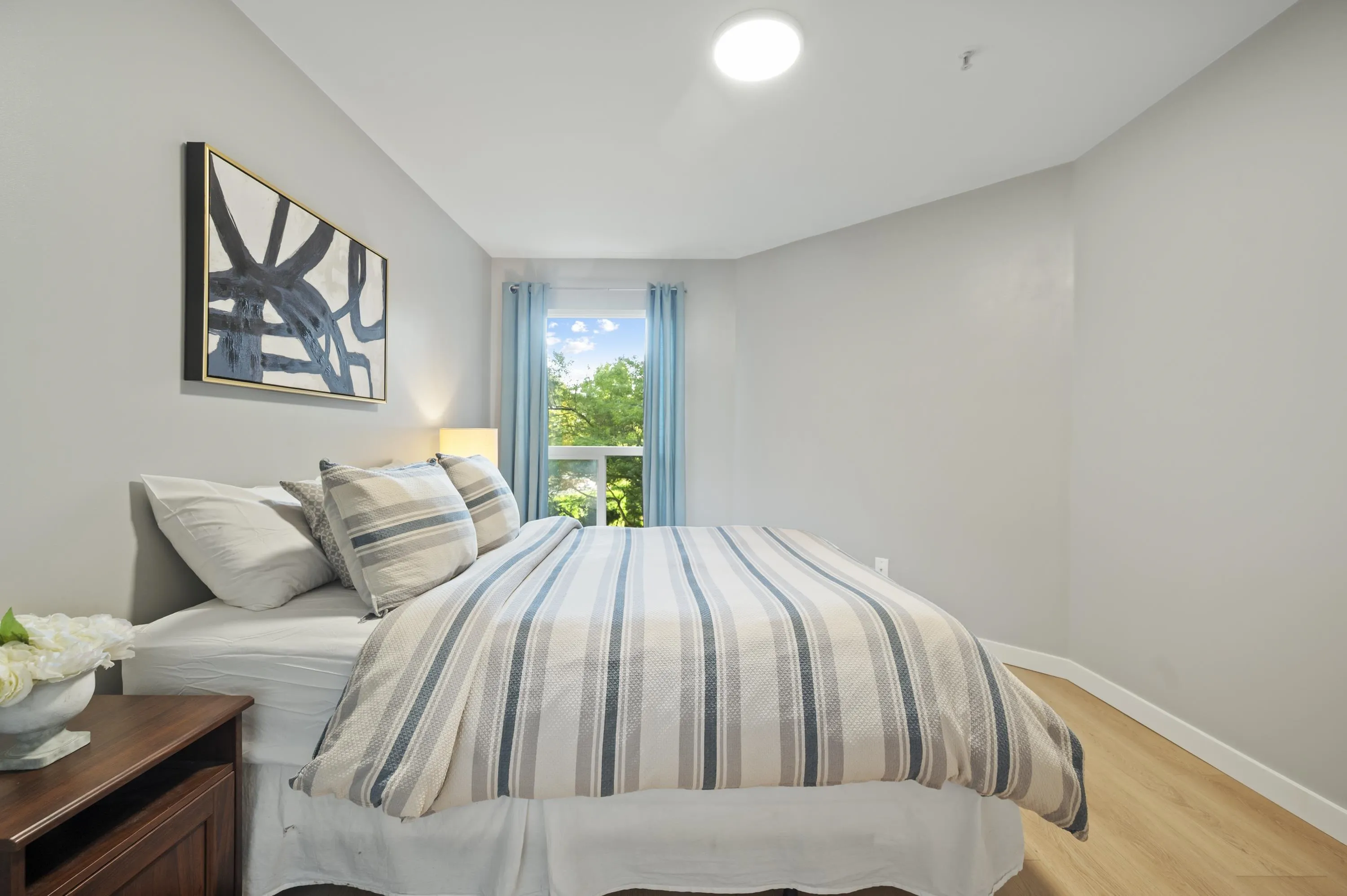 217 20259 Michaud Crescent