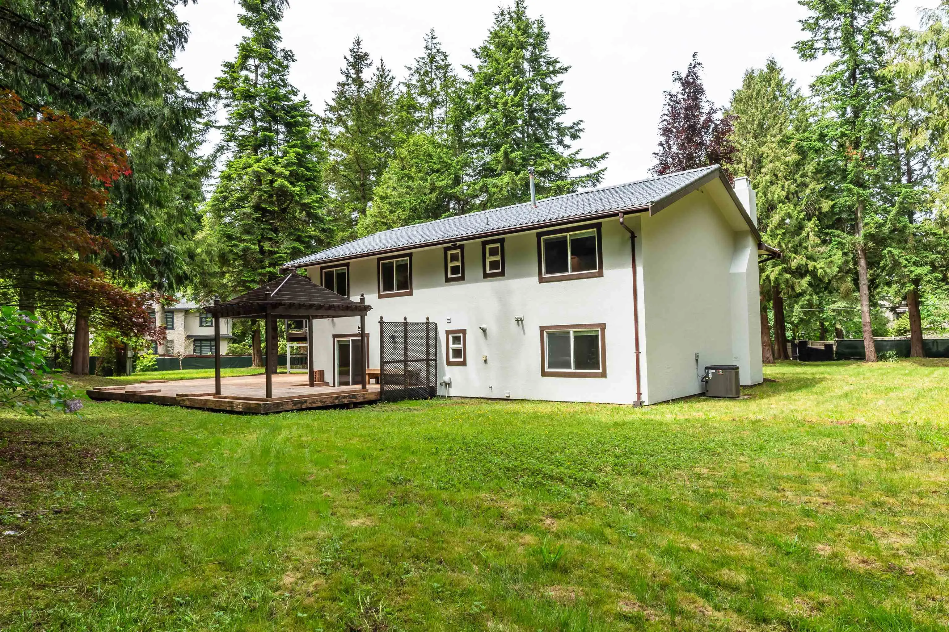 14092 Crescent Road