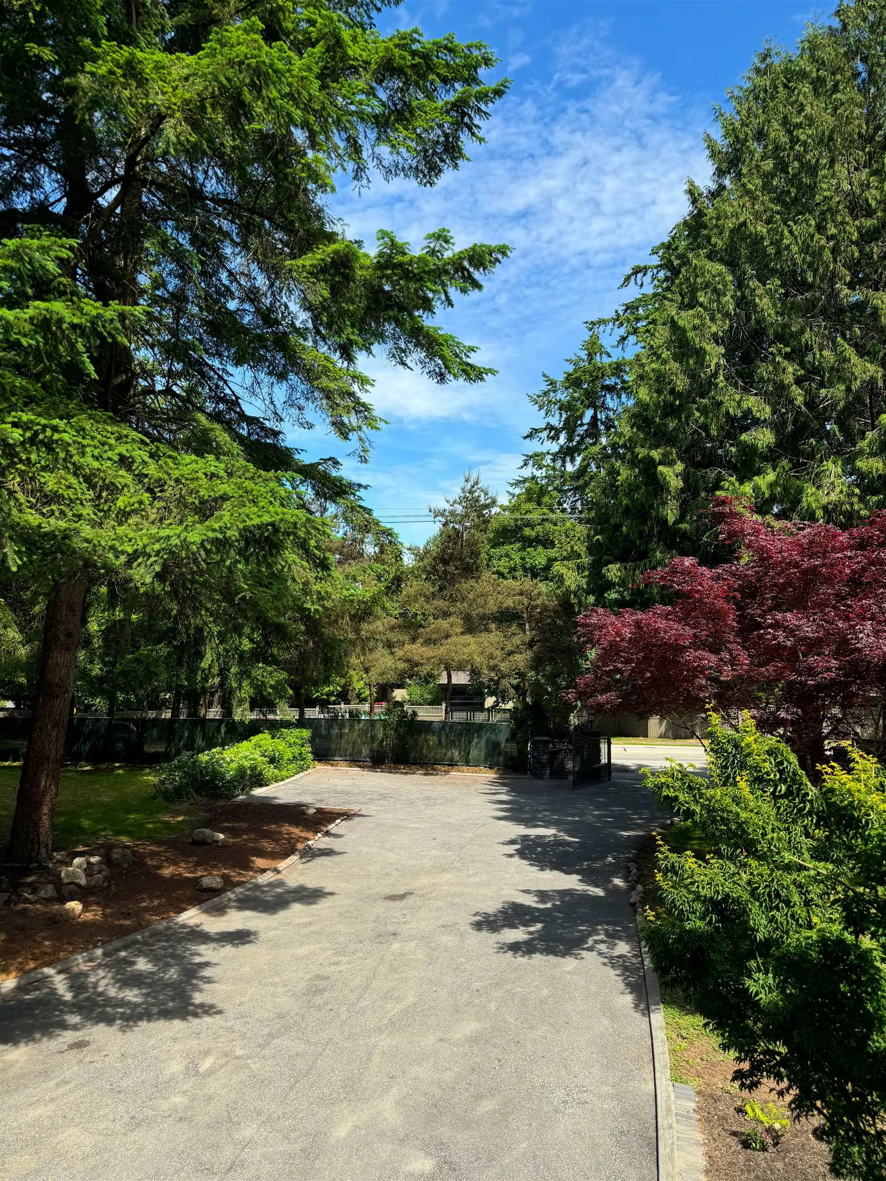 14092 Crescent Road