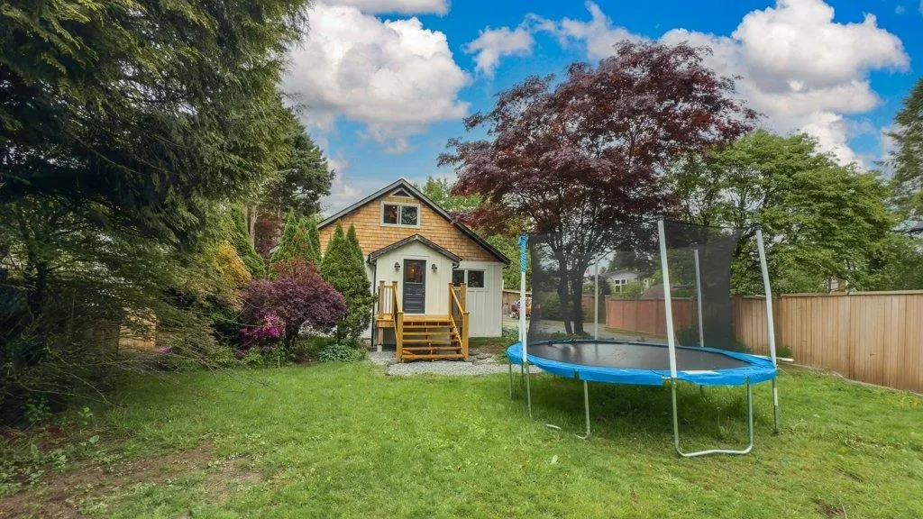 20831 River Road