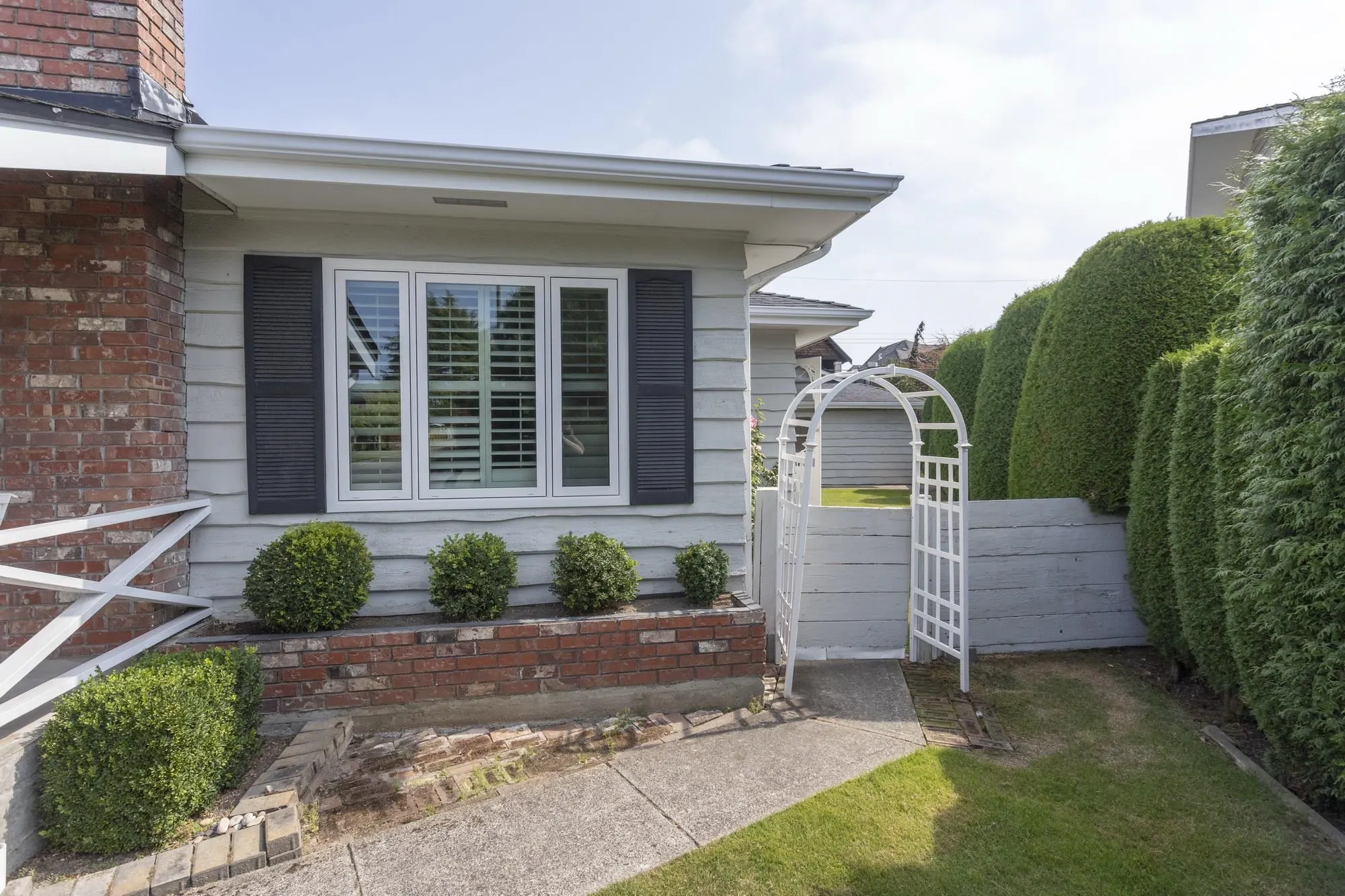 7800 Sunnydene Road