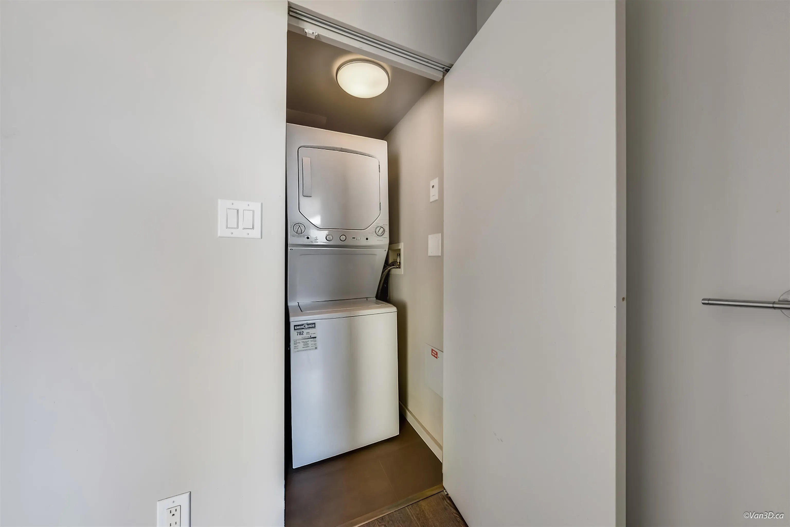 1205 488 SW Marine Drive