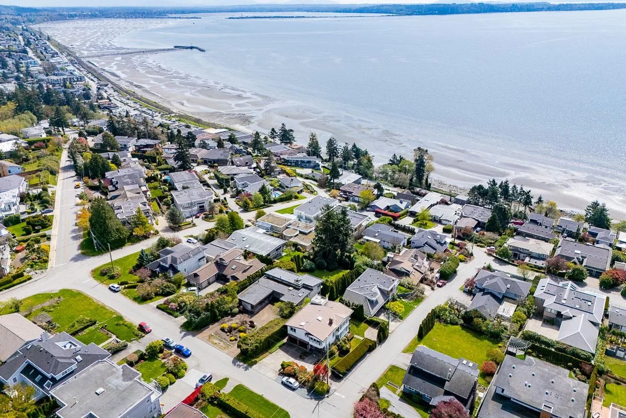 14366 Magdalen Avenue