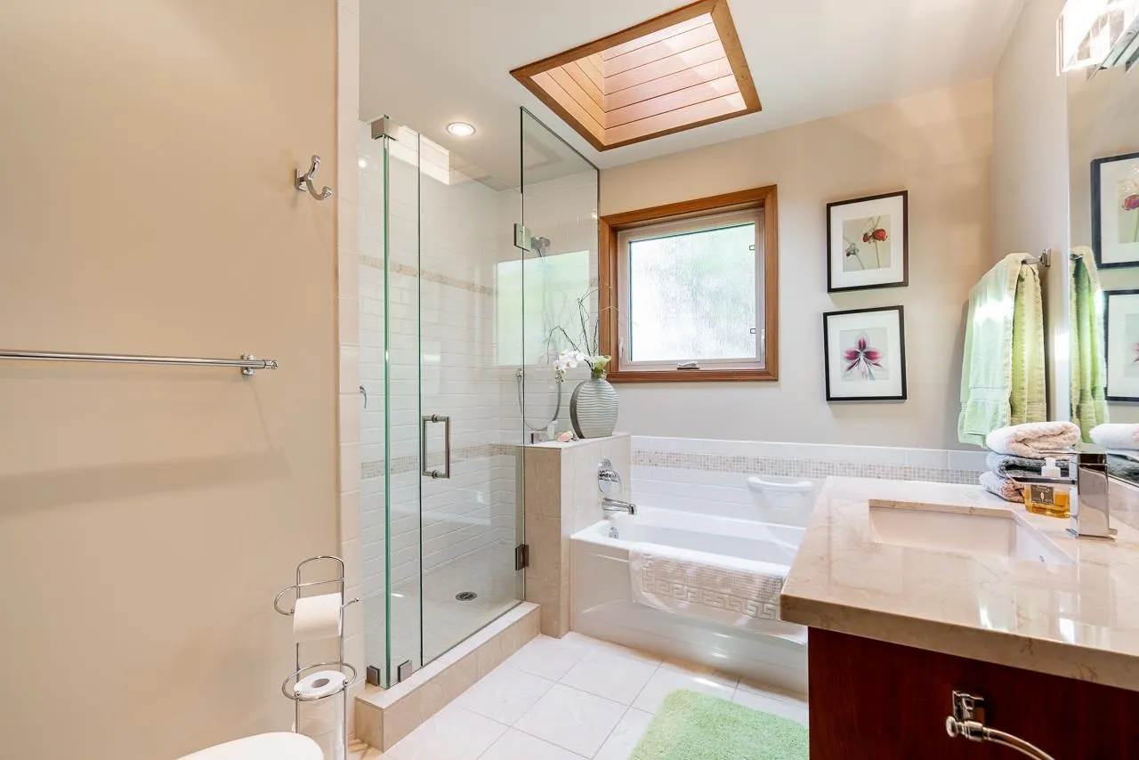 14366 Magdalen Avenue