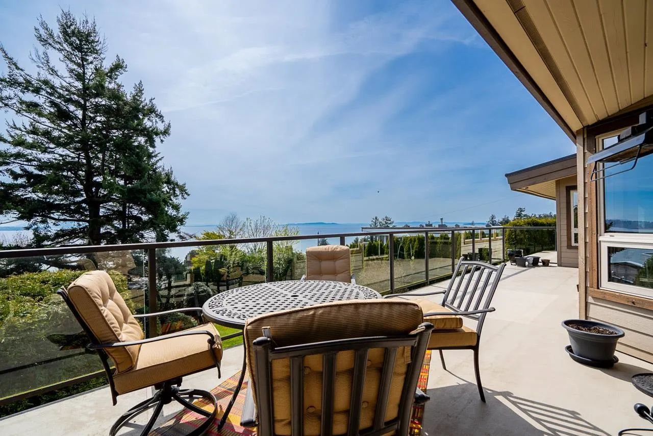 14366 Magdalen Avenue