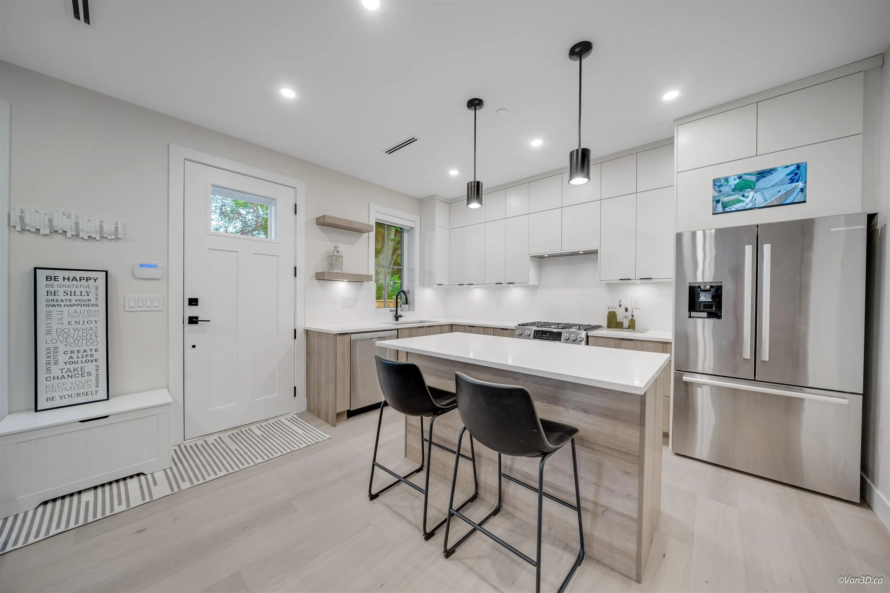 2558 William Street