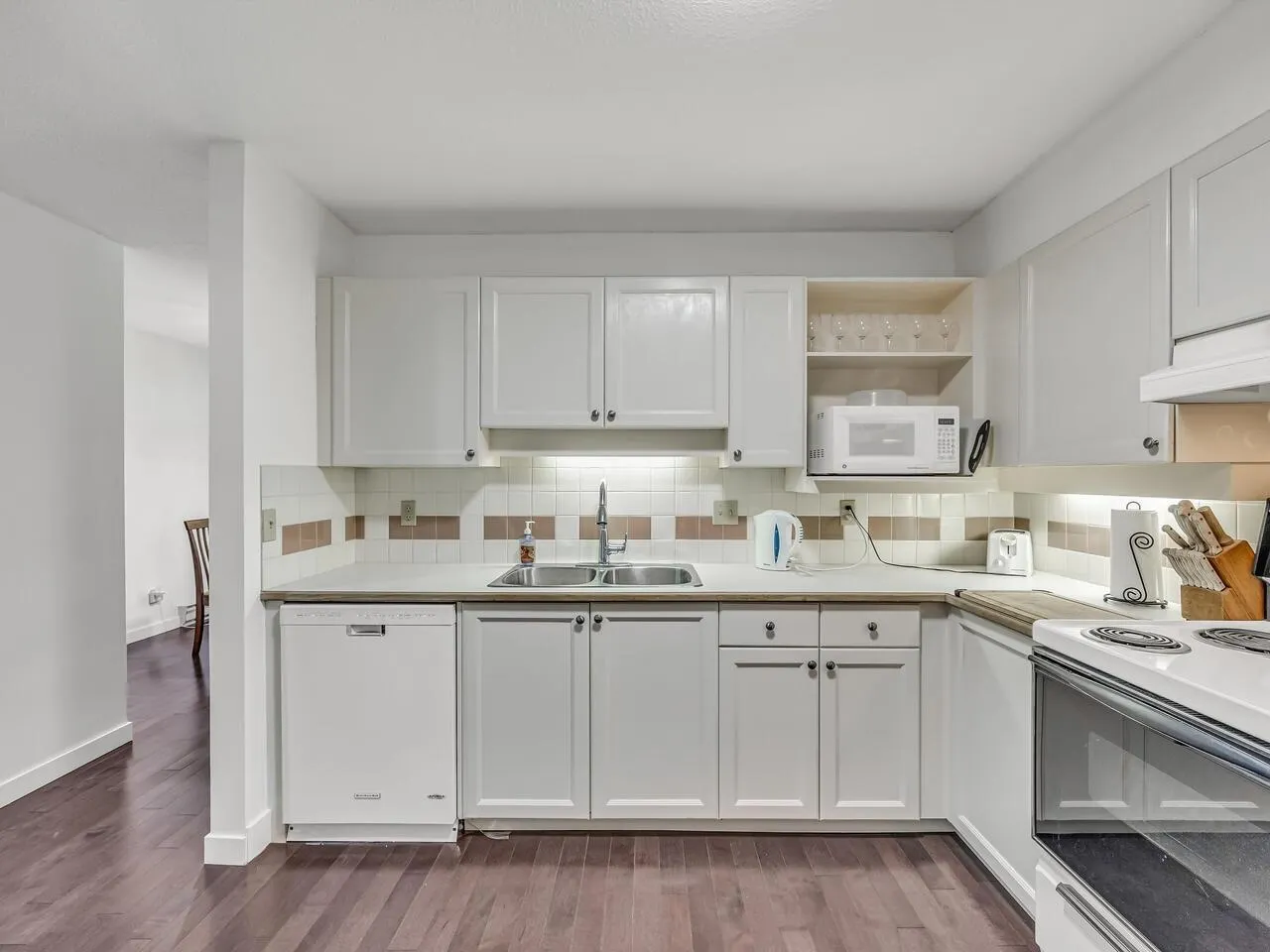 204 6735 Station Hill Court