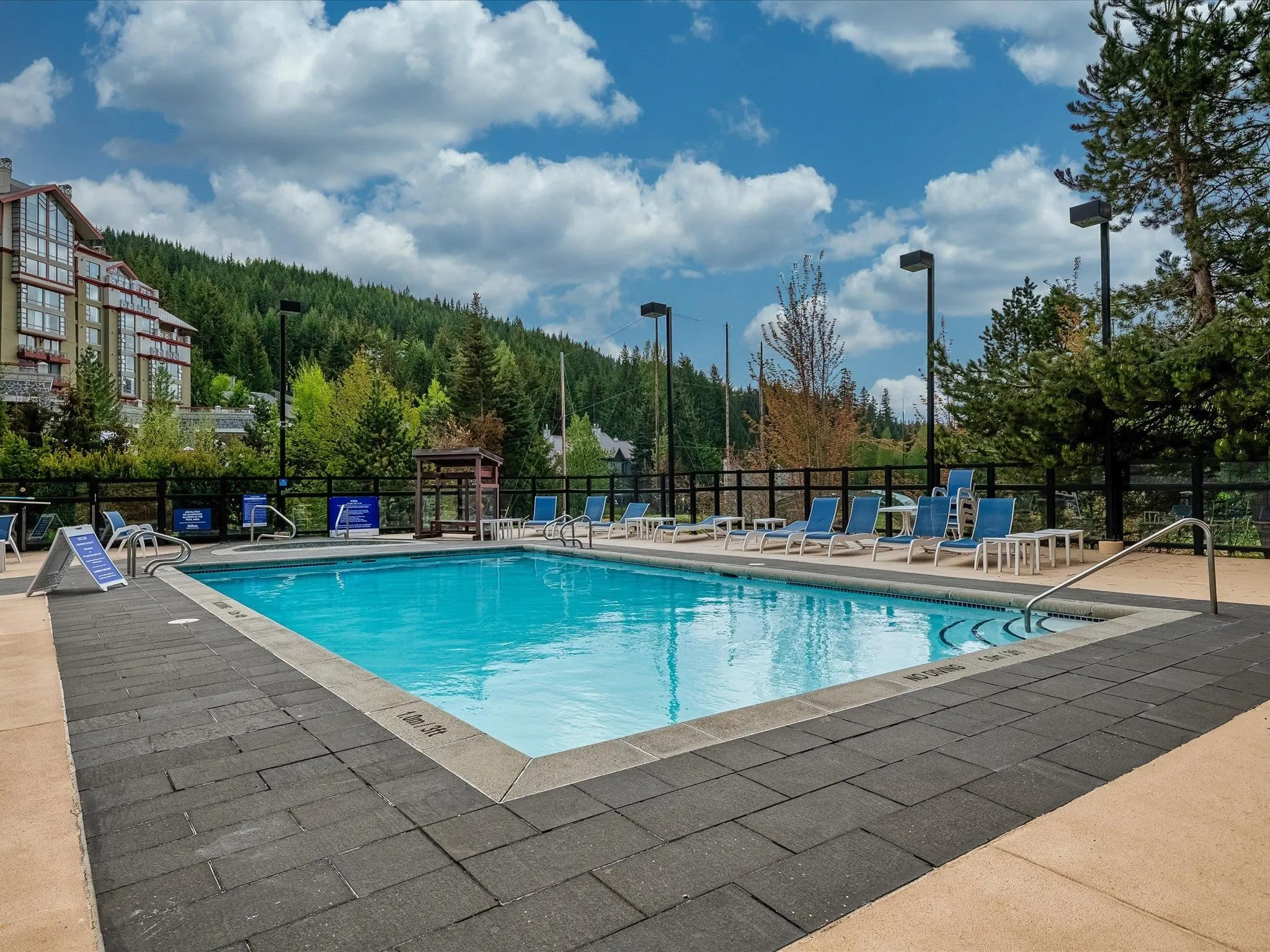 161 4050 Whistler Way