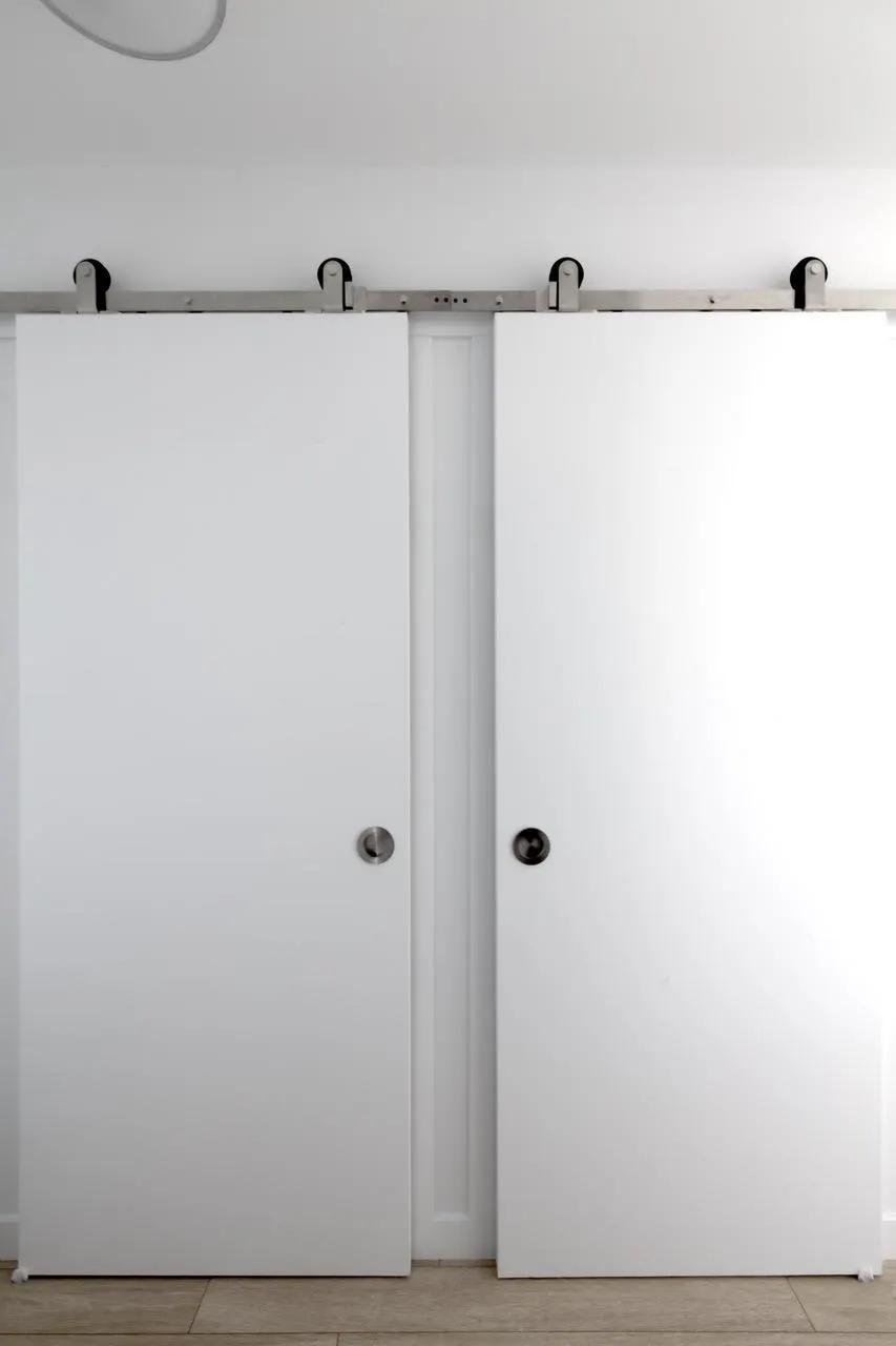 PH8 955 E Hastings Street