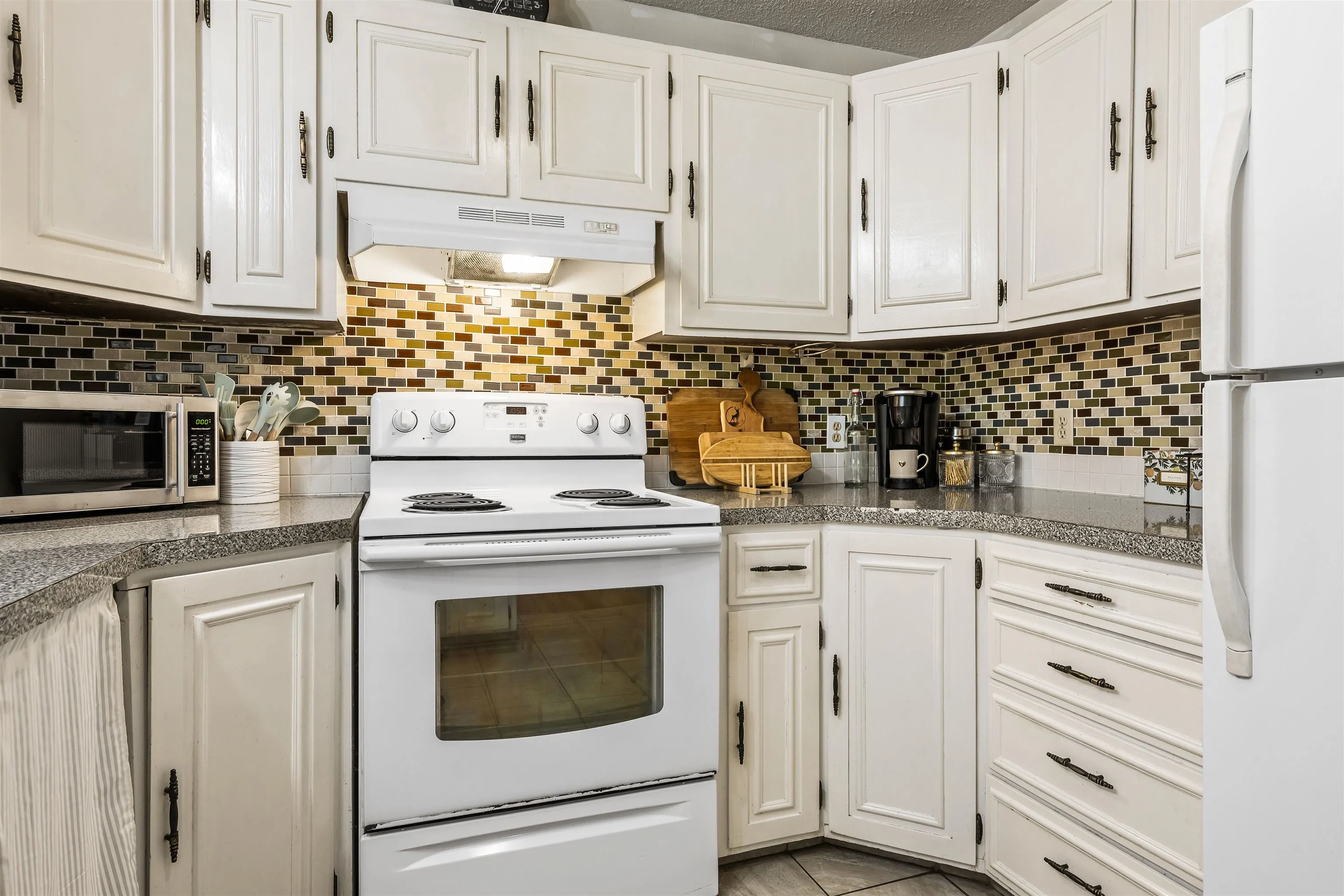 45942 Sleepy Hollow Road