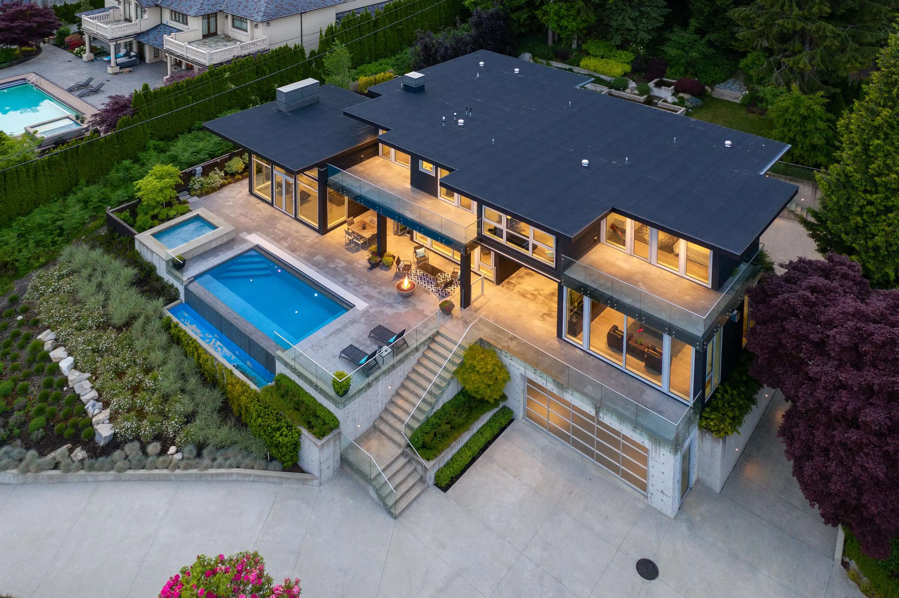 1065 Groveland Road