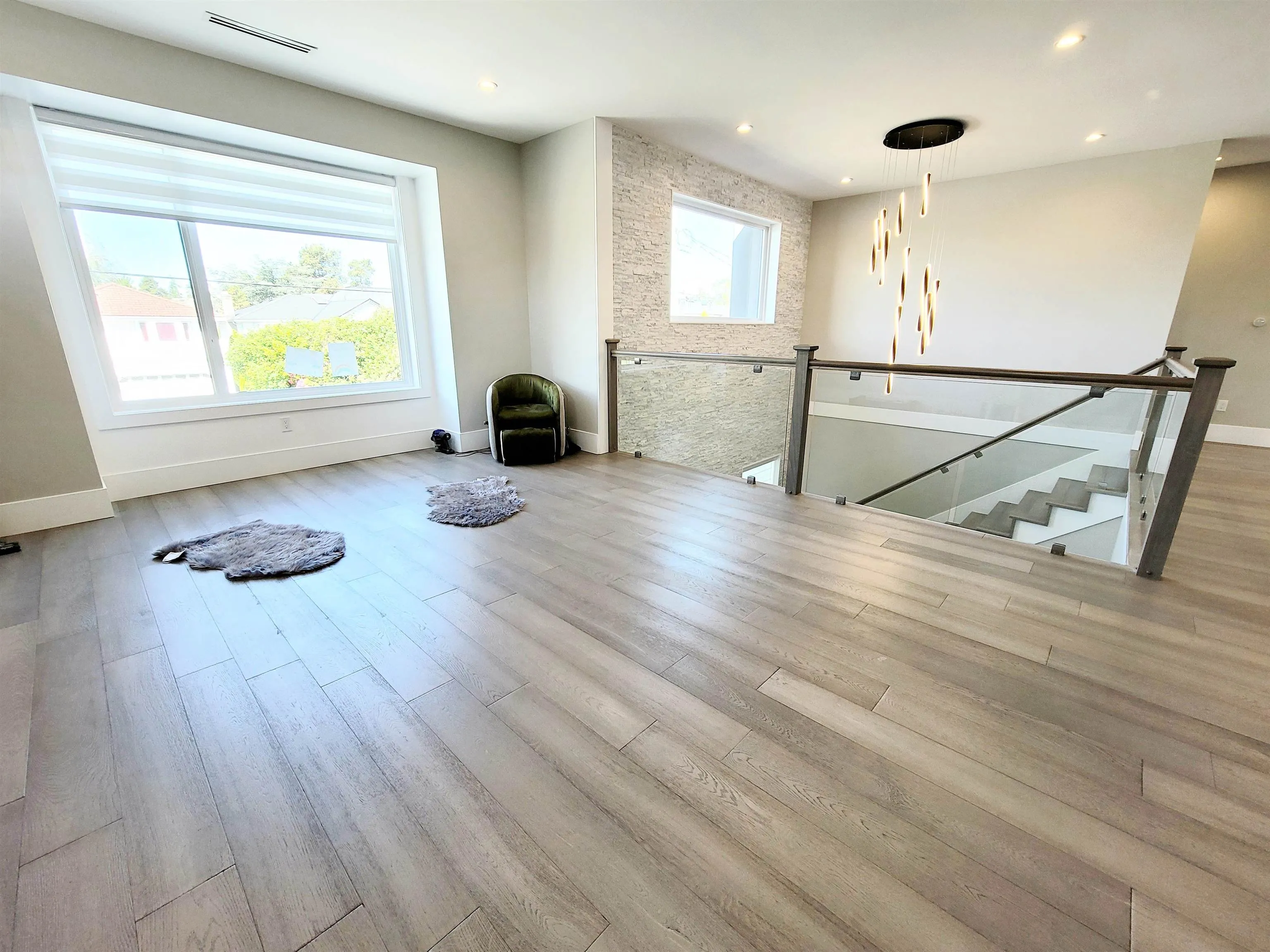 5988 Gibbons Drive