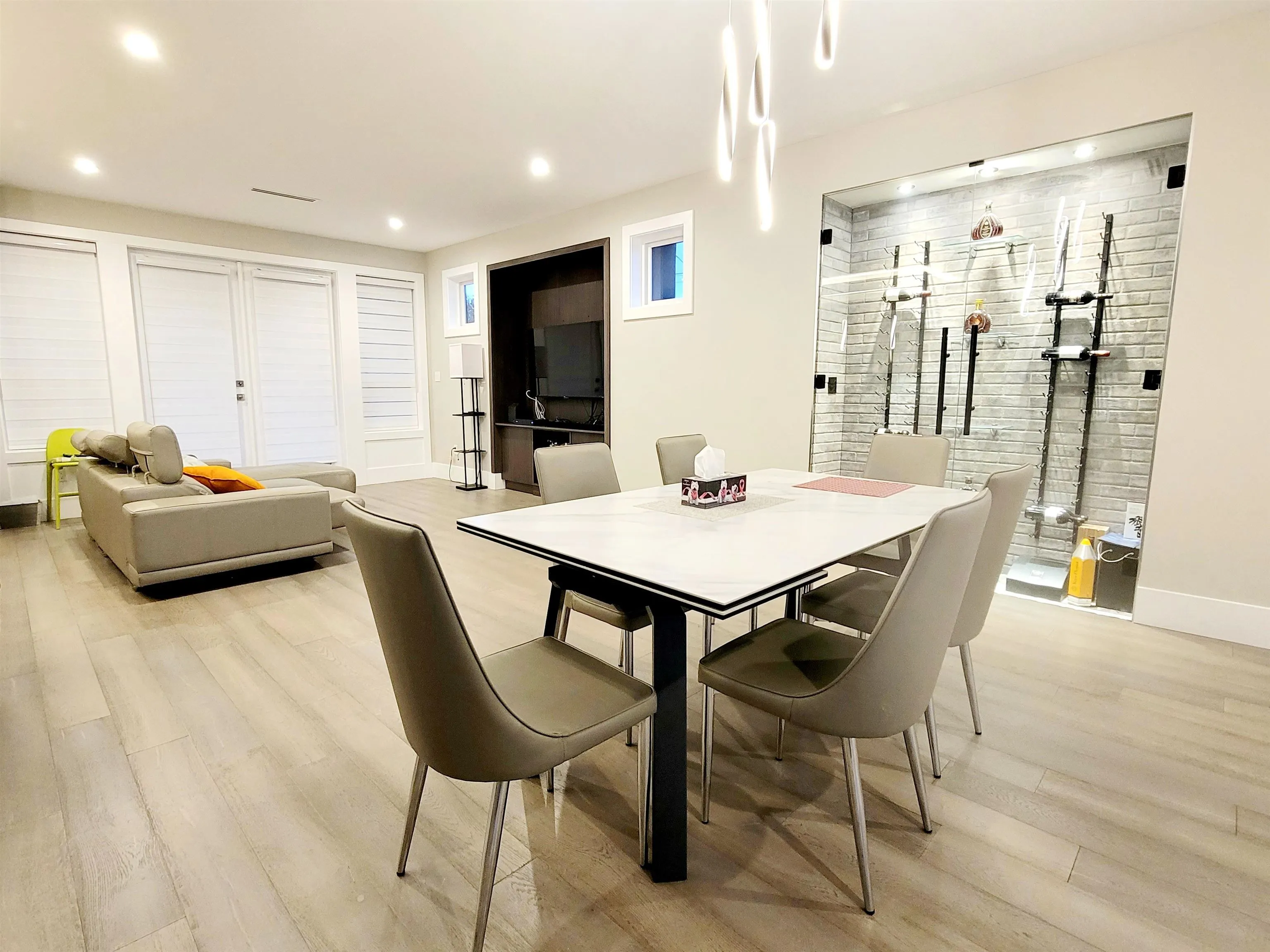 5988 Gibbons Drive
