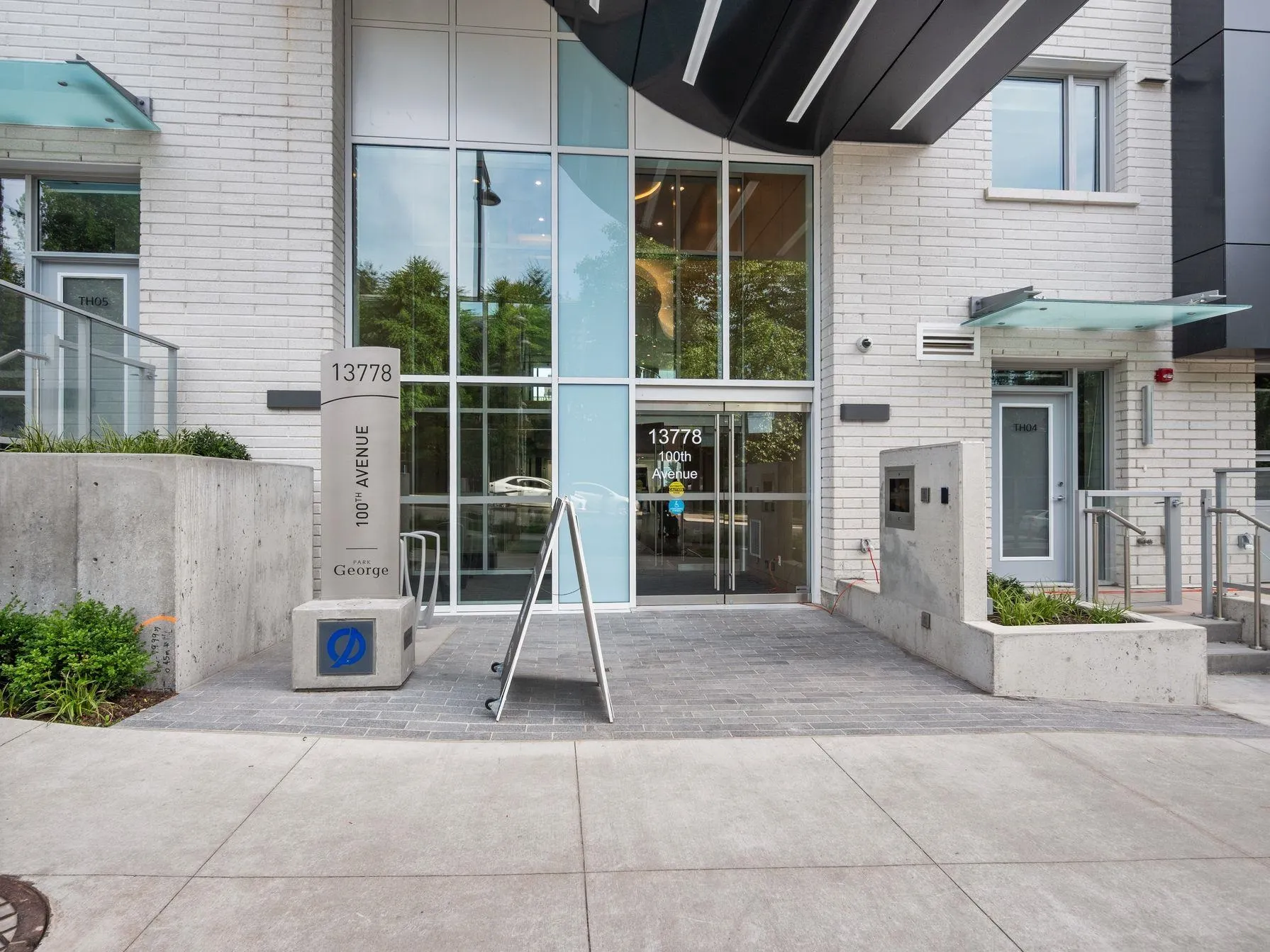 2907 13778 100 Avenue