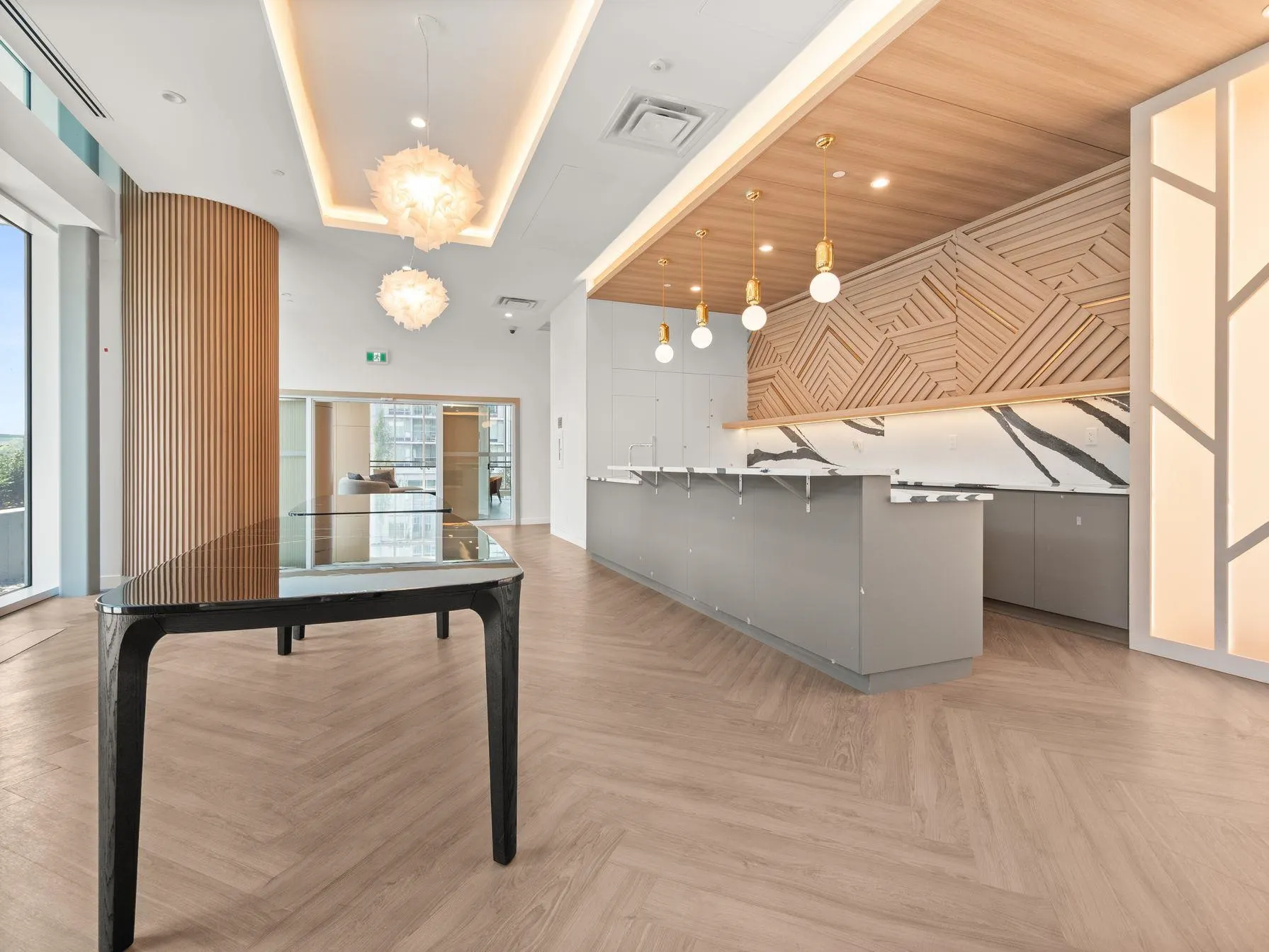 2907 13778 100 Avenue