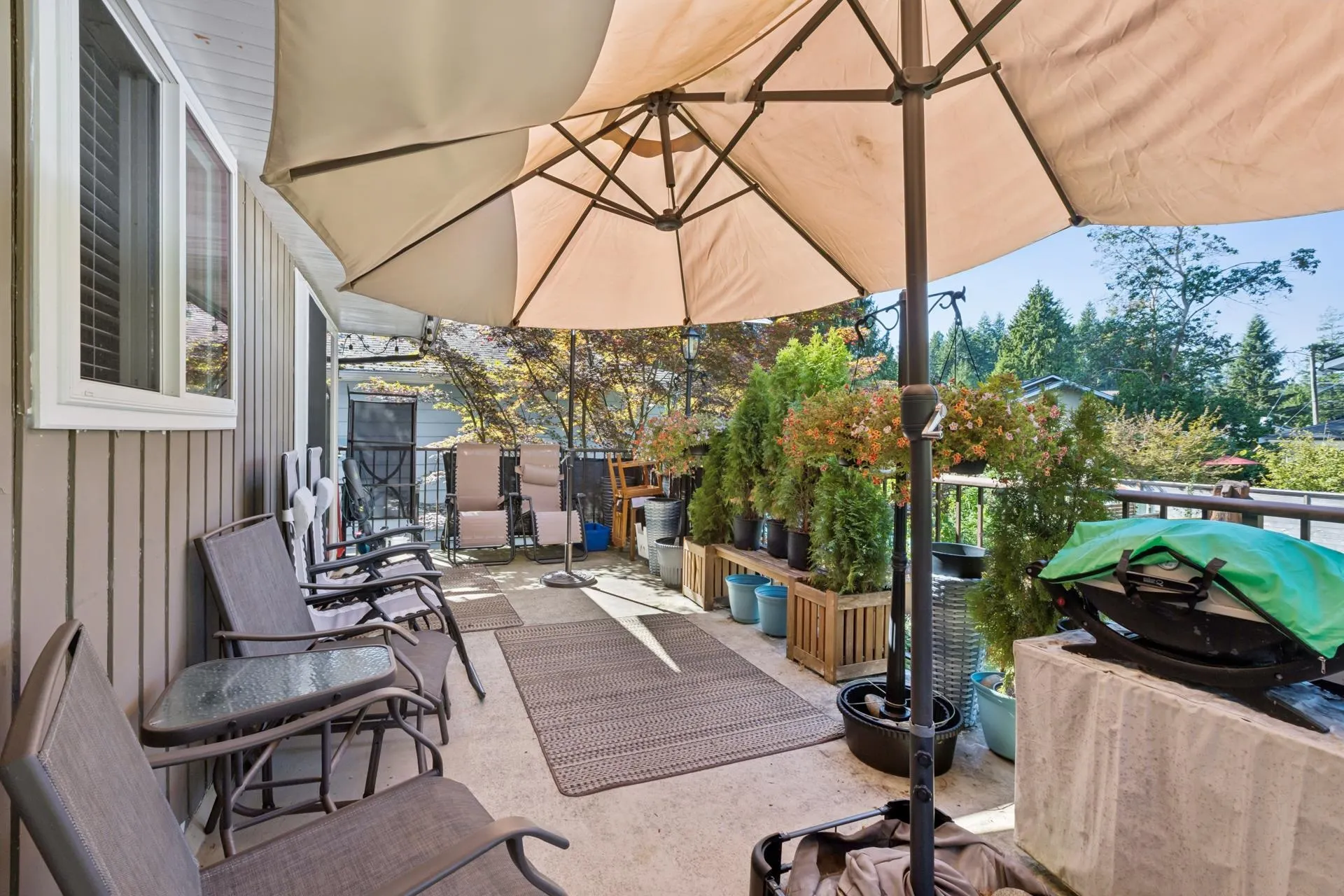 4379 Capilano Road