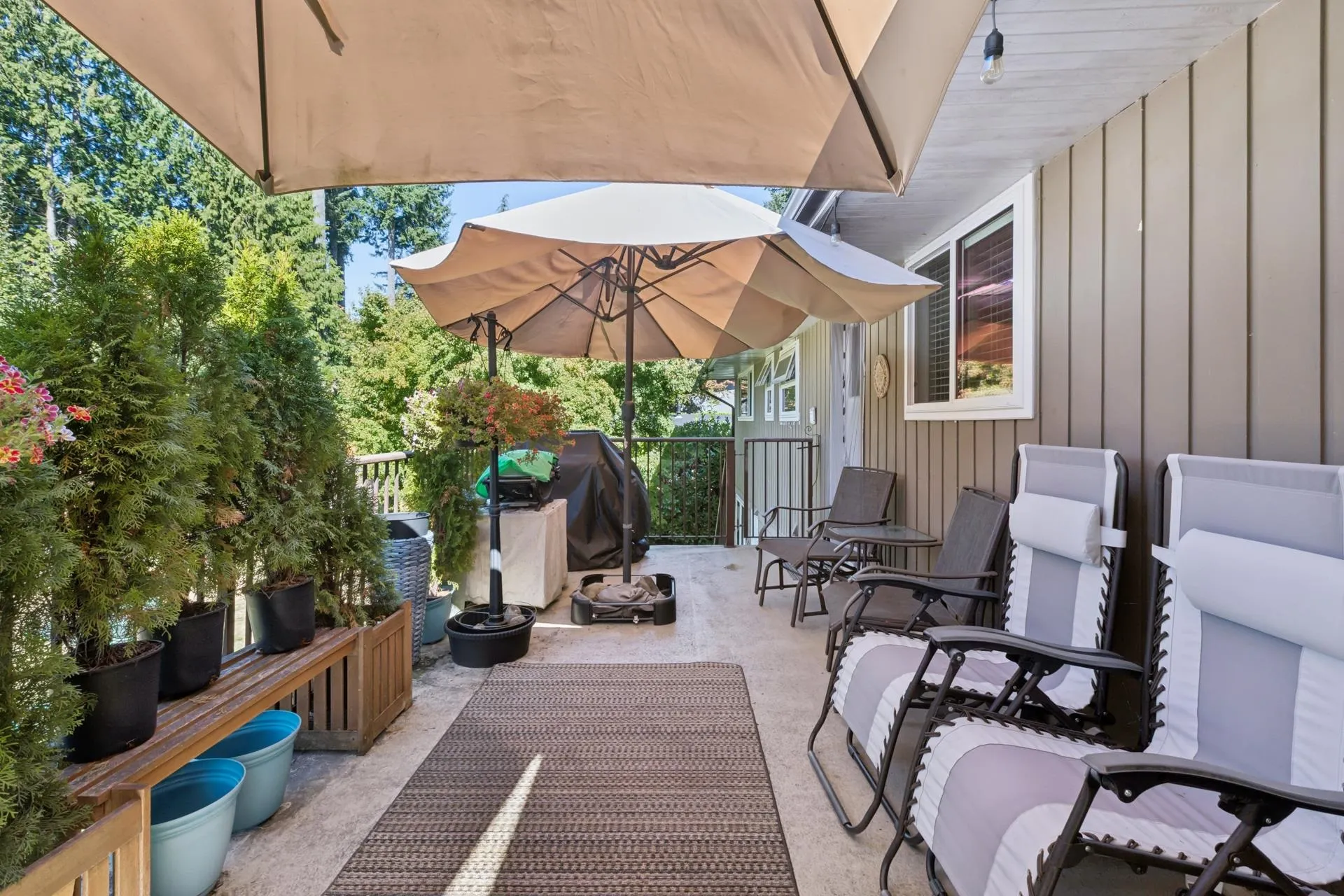 4379 Capilano Road