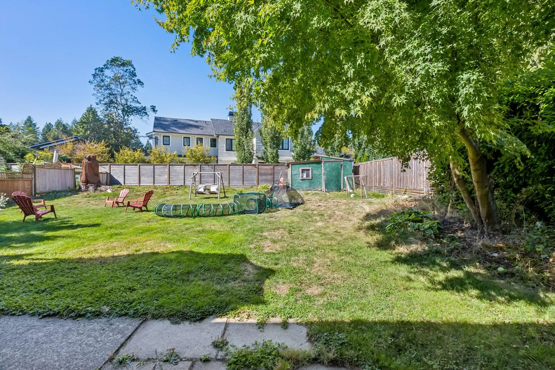 4379 Capilano Road
