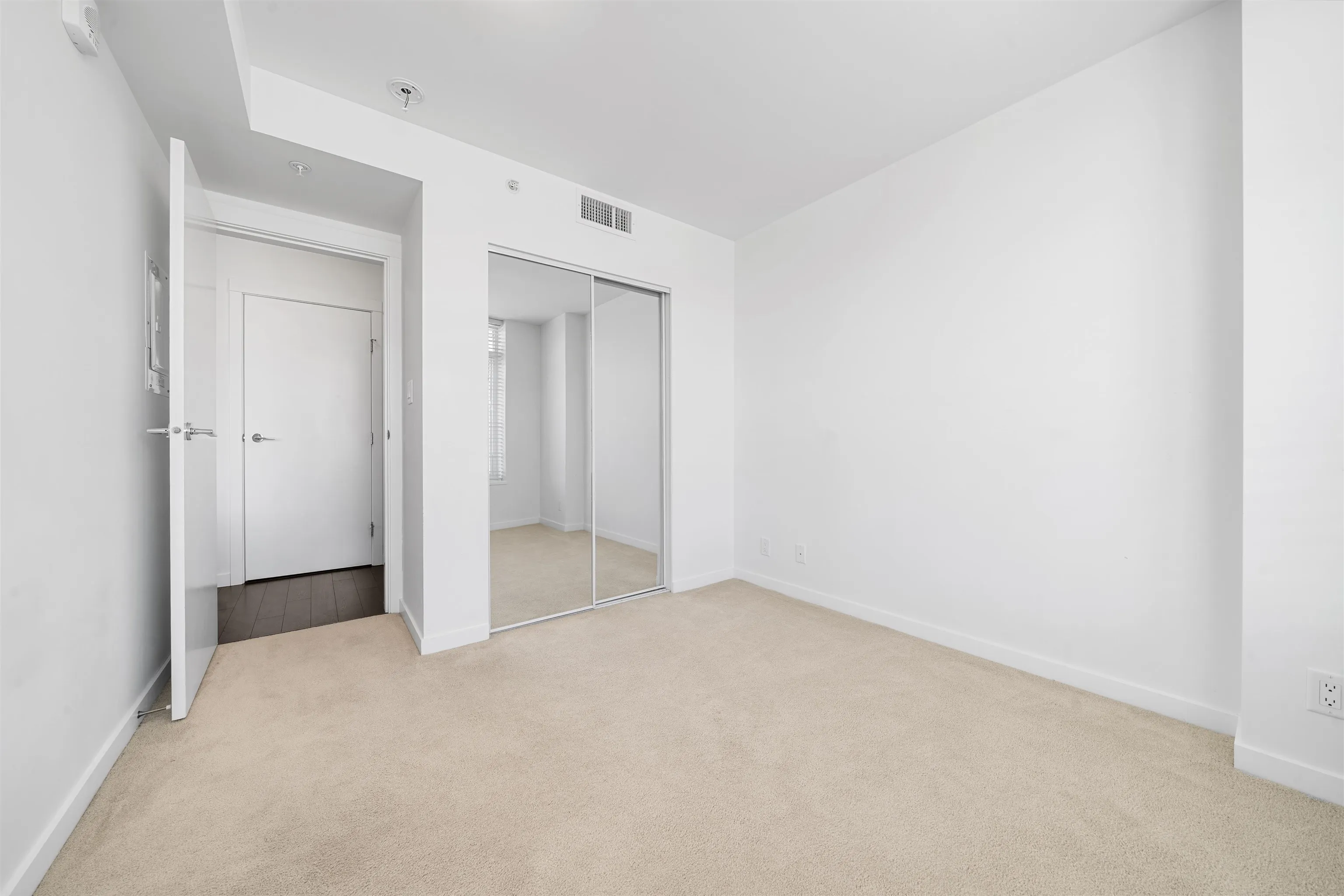 310 7688 Alderbridge Way