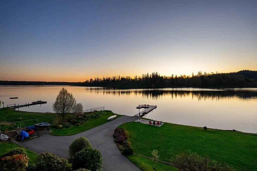 9663 Silverglen Drive