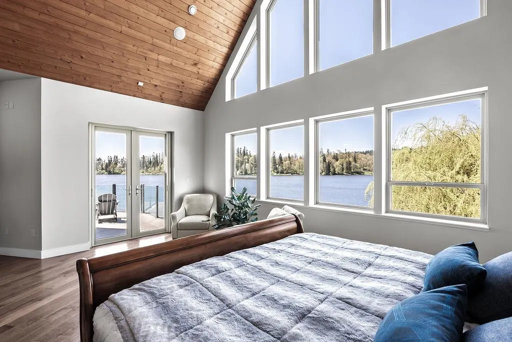 9663 Silverglen Drive