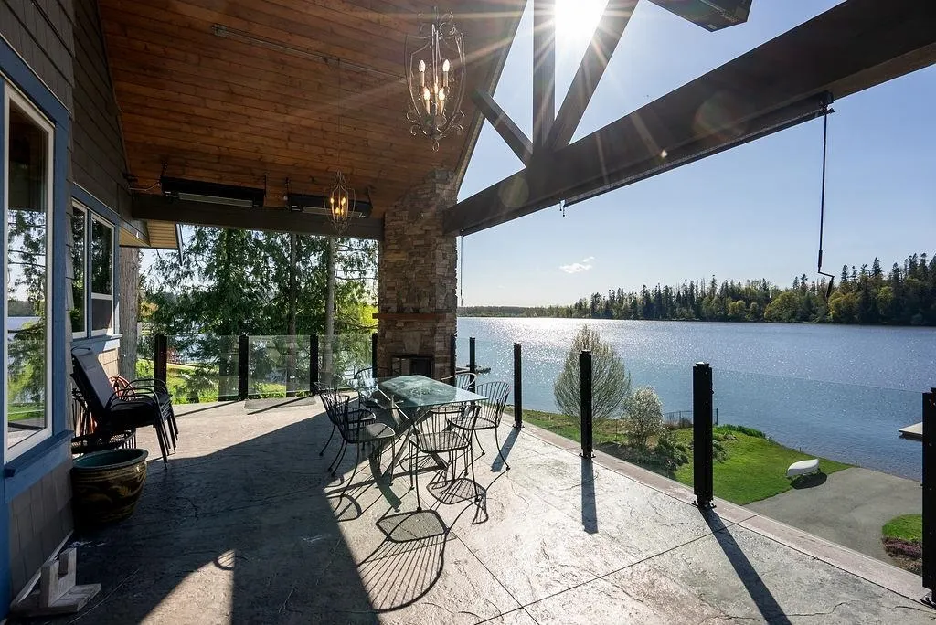 9663 Silverglen Drive