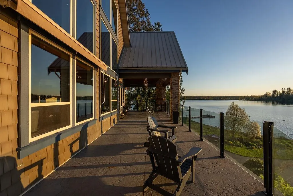 9663 Silverglen Drive